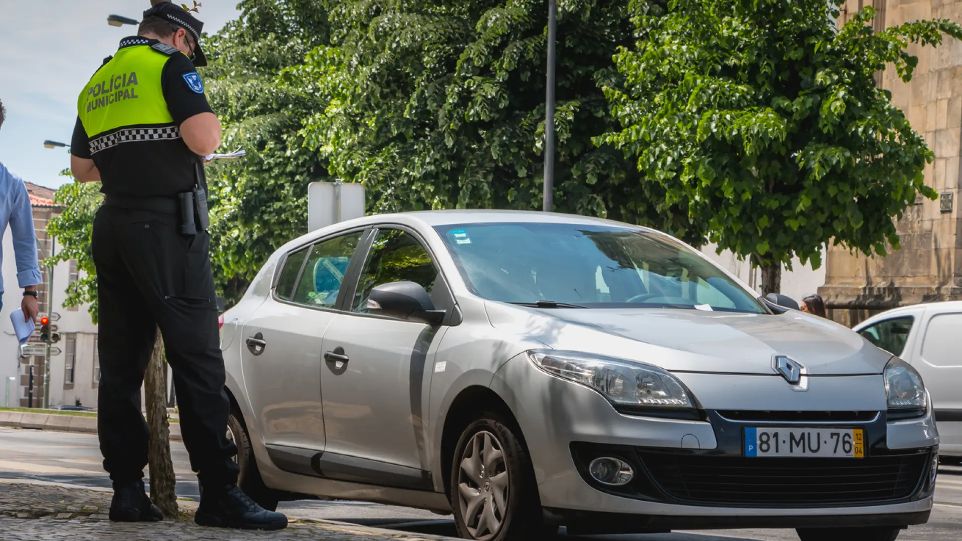 Cómo consultar si tengo multas de tráfico pendientes de pagar: estas ...