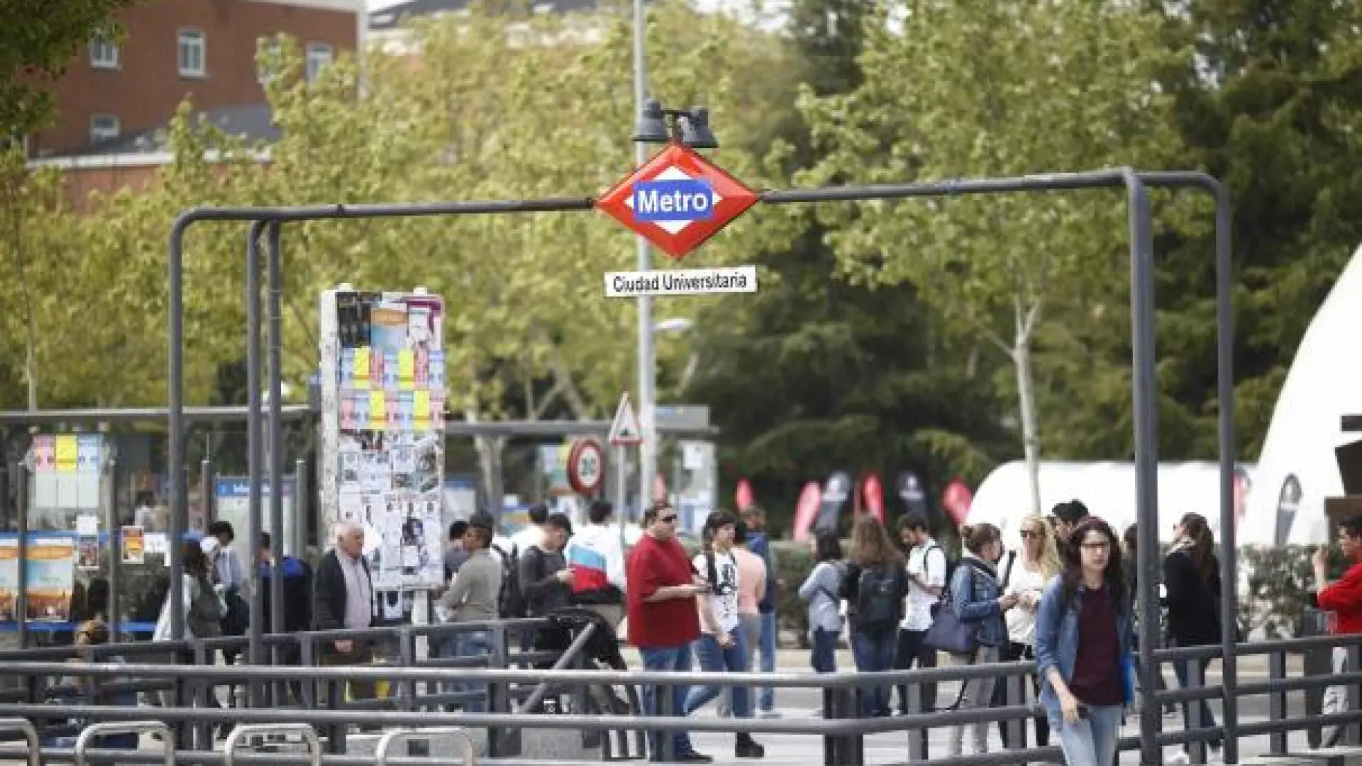 Ciudad Universitaria instalará más estaciones de Bicimad y reforzará el bus para moverse entre facultades