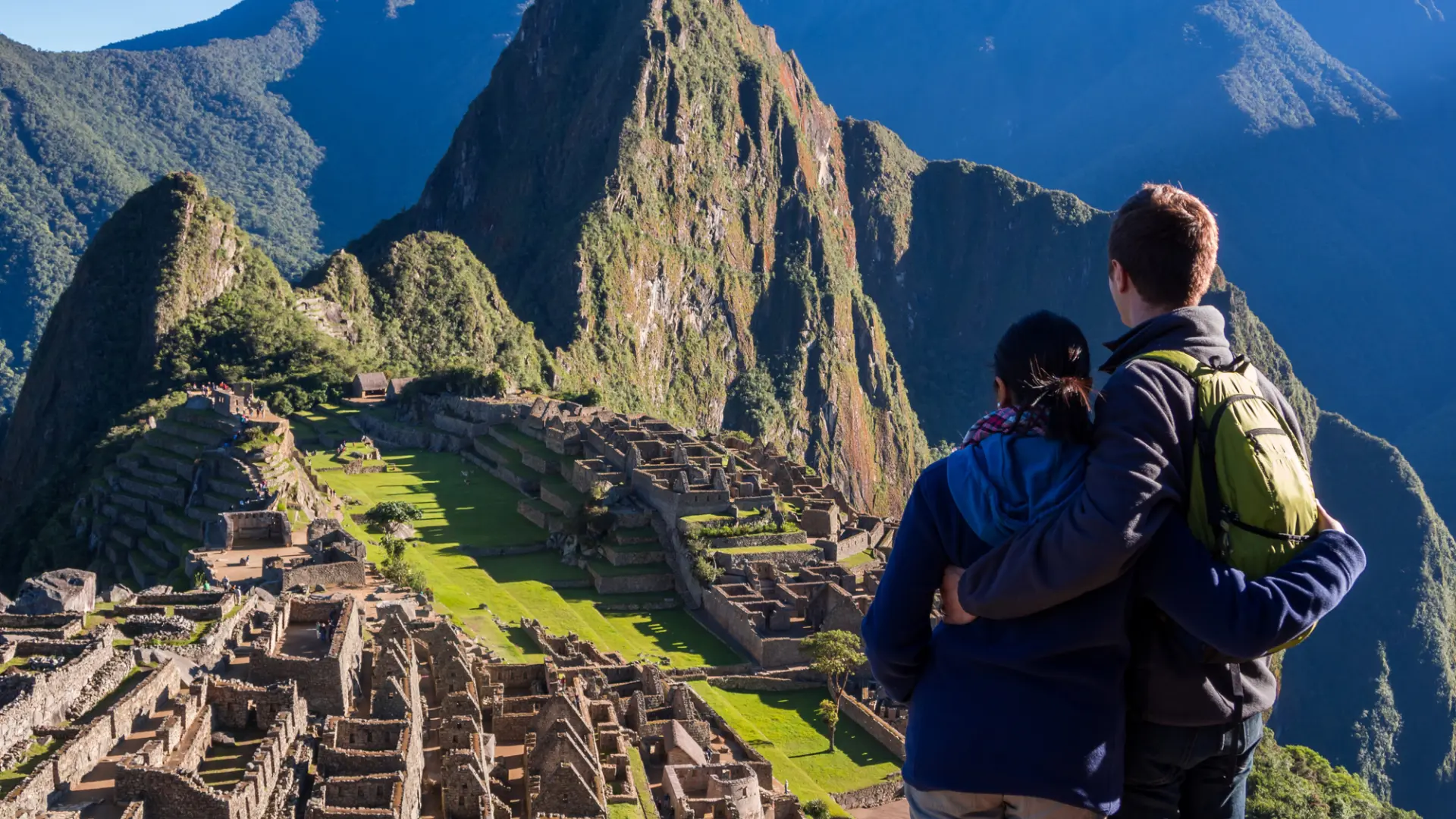 Al menos 17 heridos por protestas en la vía del tren hacia Machu Picchu