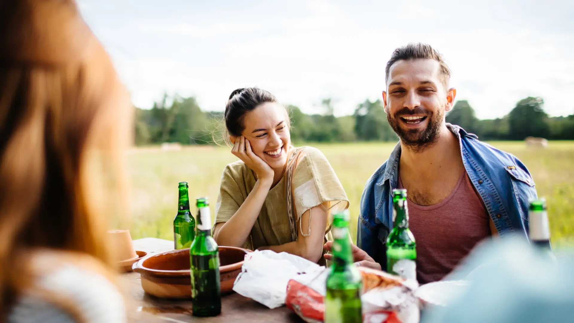 Siete señales de que alguien se hace pasar por tu amigo, según un psicólogo