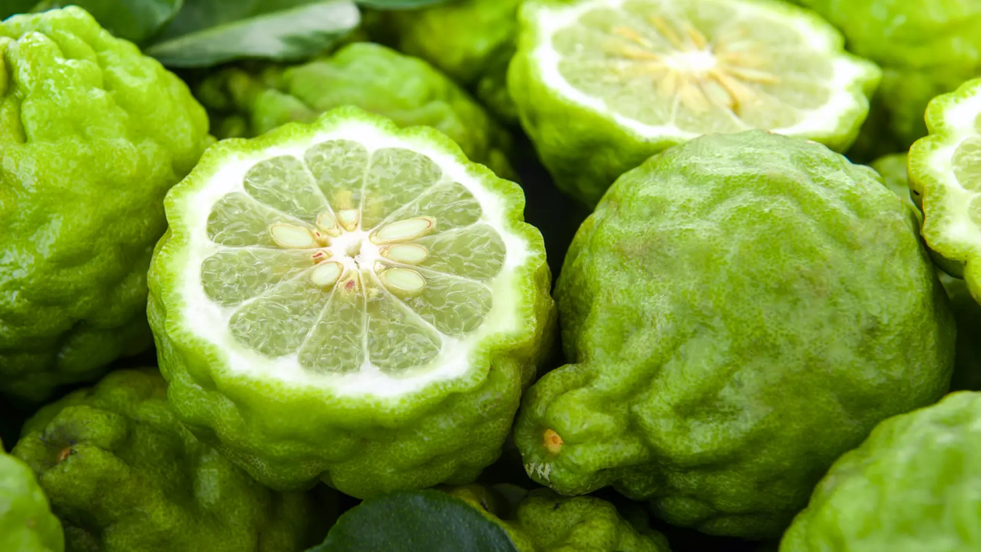 La fruta similar a la naranja y el limón que reduce el estrés y alivia los síntomas de la ansiedad thumbnail