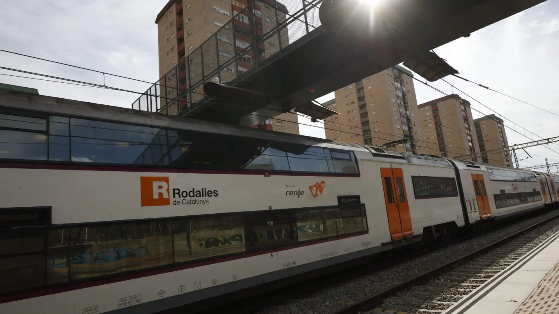 Un atropello en Figueres obliga a suspender los trenes de la RG1 y la R11 hasta Vilamalla