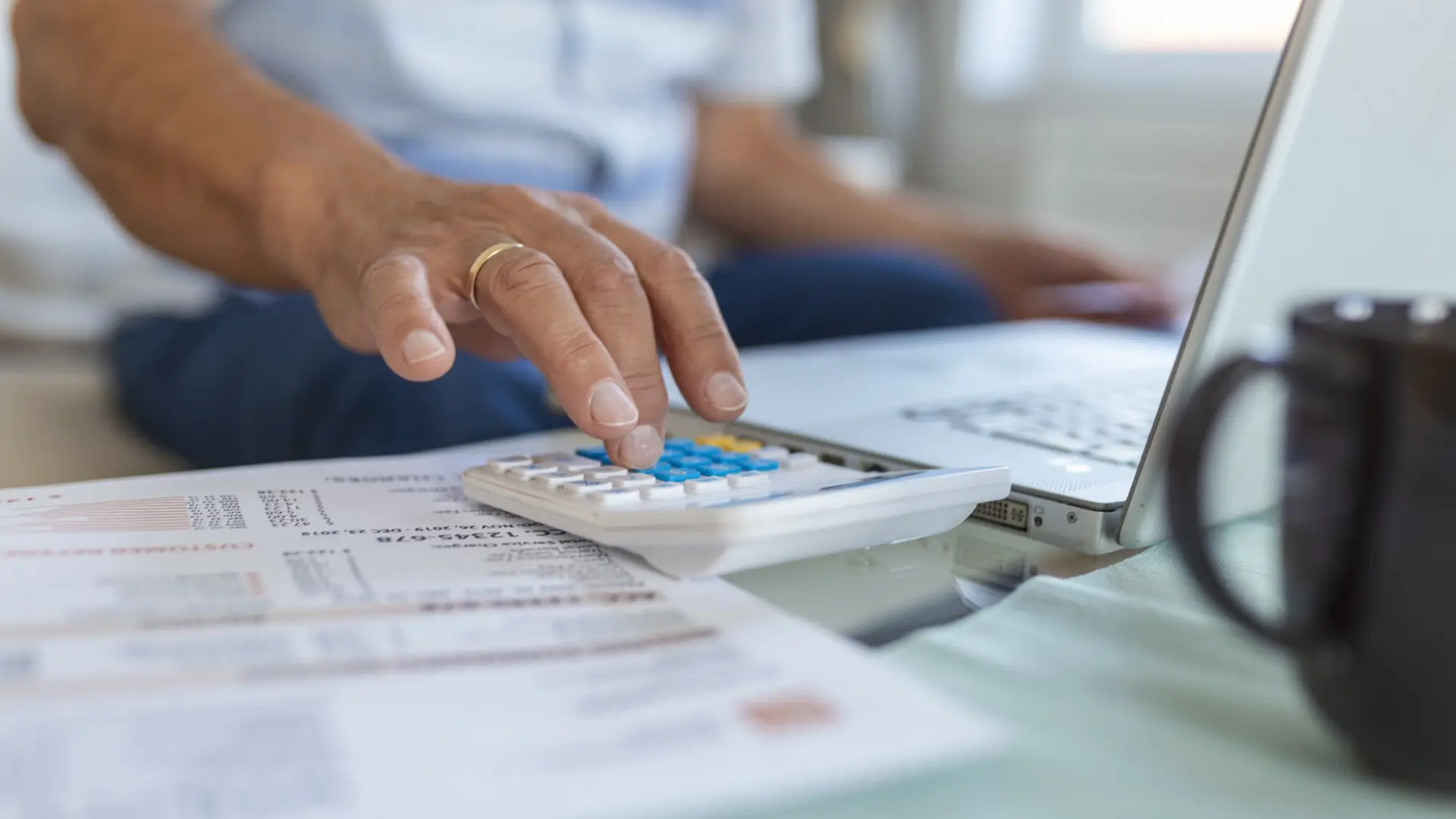 
         Todas las deducciones de Murcia para la declaración de la Renta: una veintena de beneficios fiscales 
    