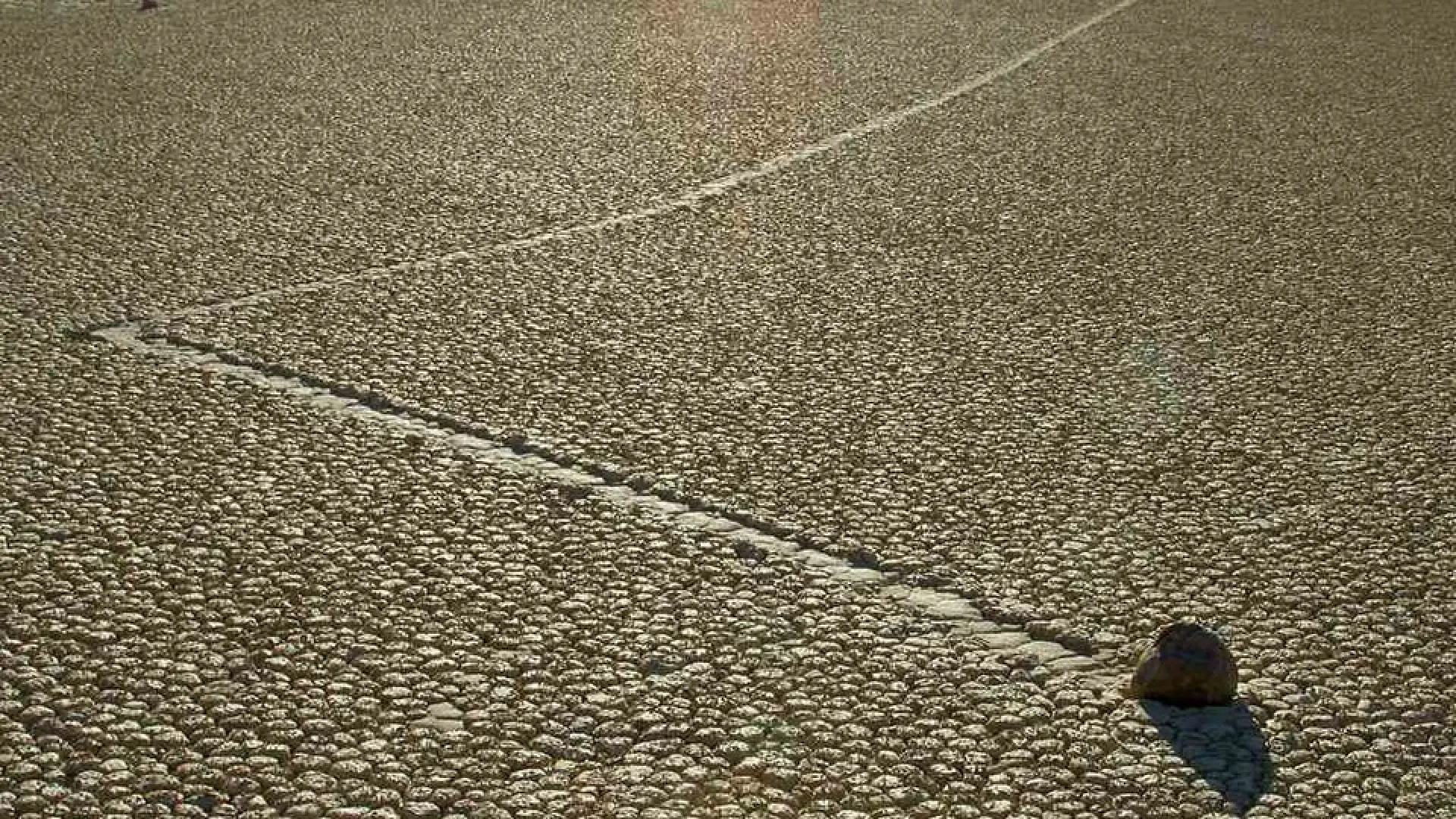 Del Valle de la Muerte a Toledo: el misterio de las rocas que se mueven solas