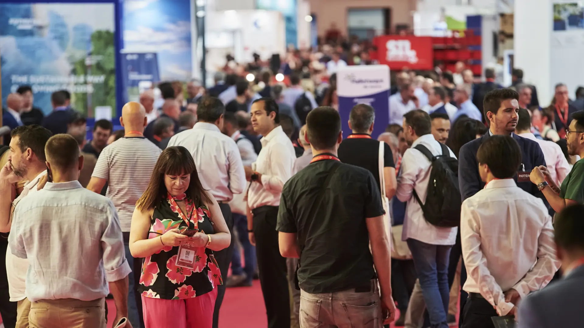 Barcelona reúne a los profesionales de la logística en la mayor feria del sector thumbnail