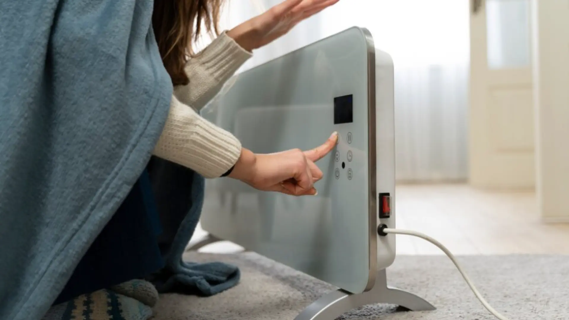 Llegan nuevas subidas de luz y gas: así puedes reducir tu factura energética de forma sencilla