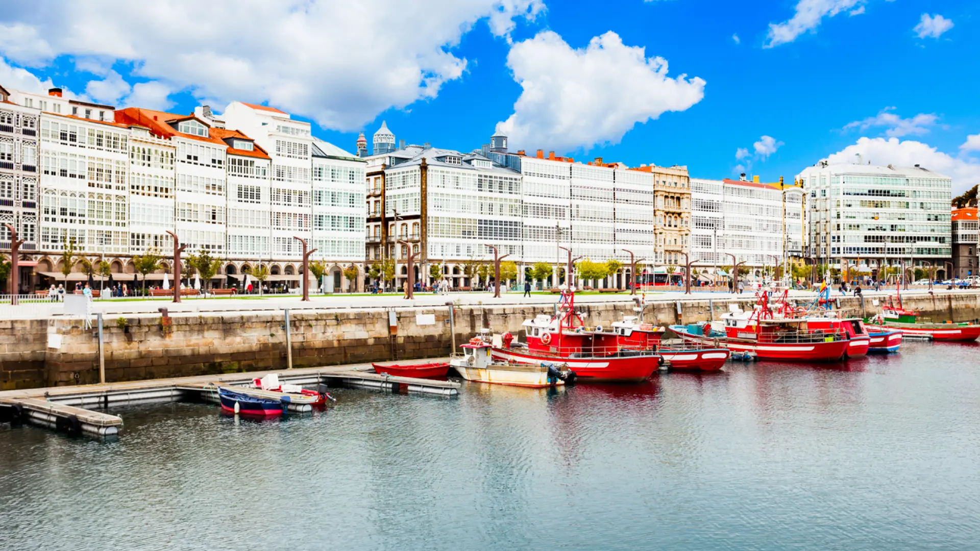 Ni Madrid ni Barcelona: las provincias de España en las que es más difícil comprar una casa