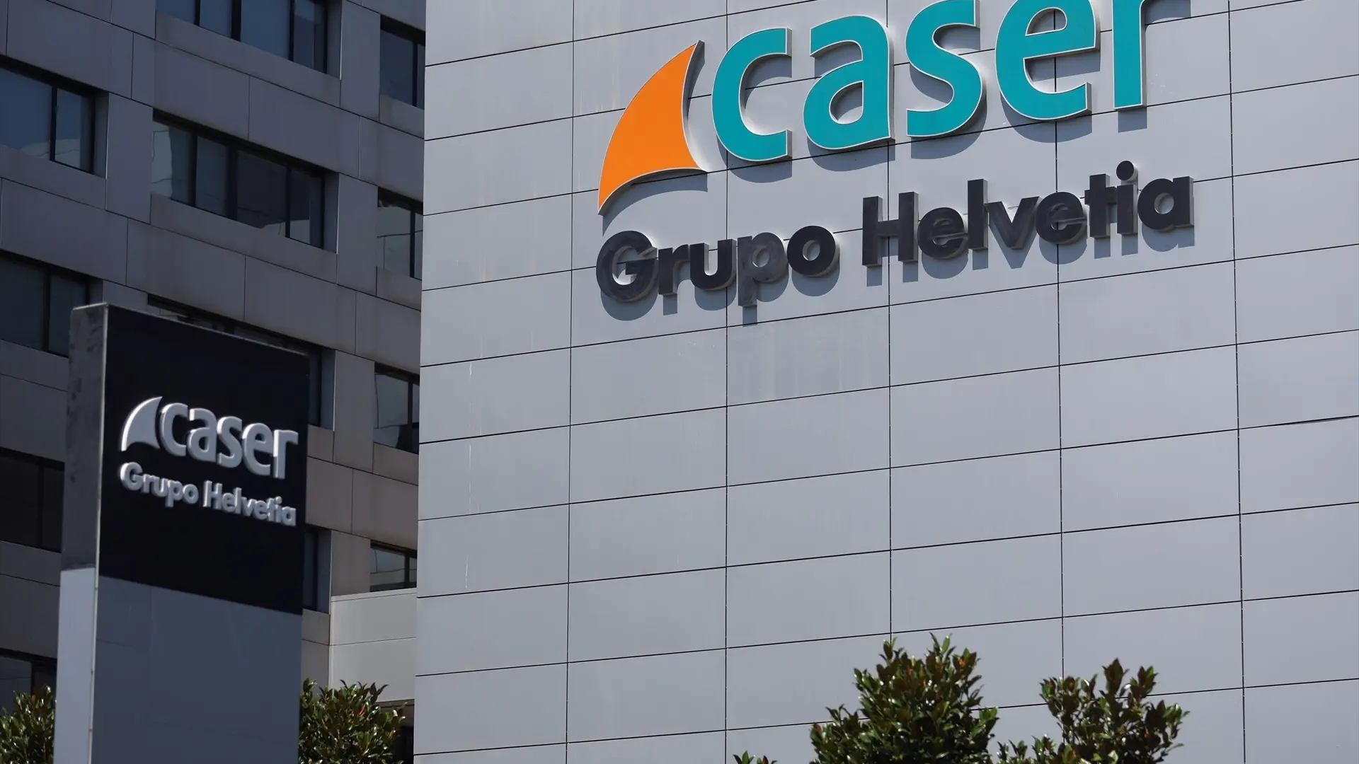 Caser y EBN Banco se alían: depósitos al 2,85% TAE para quienes traspasen sus planes de pensiones a la aseguradora