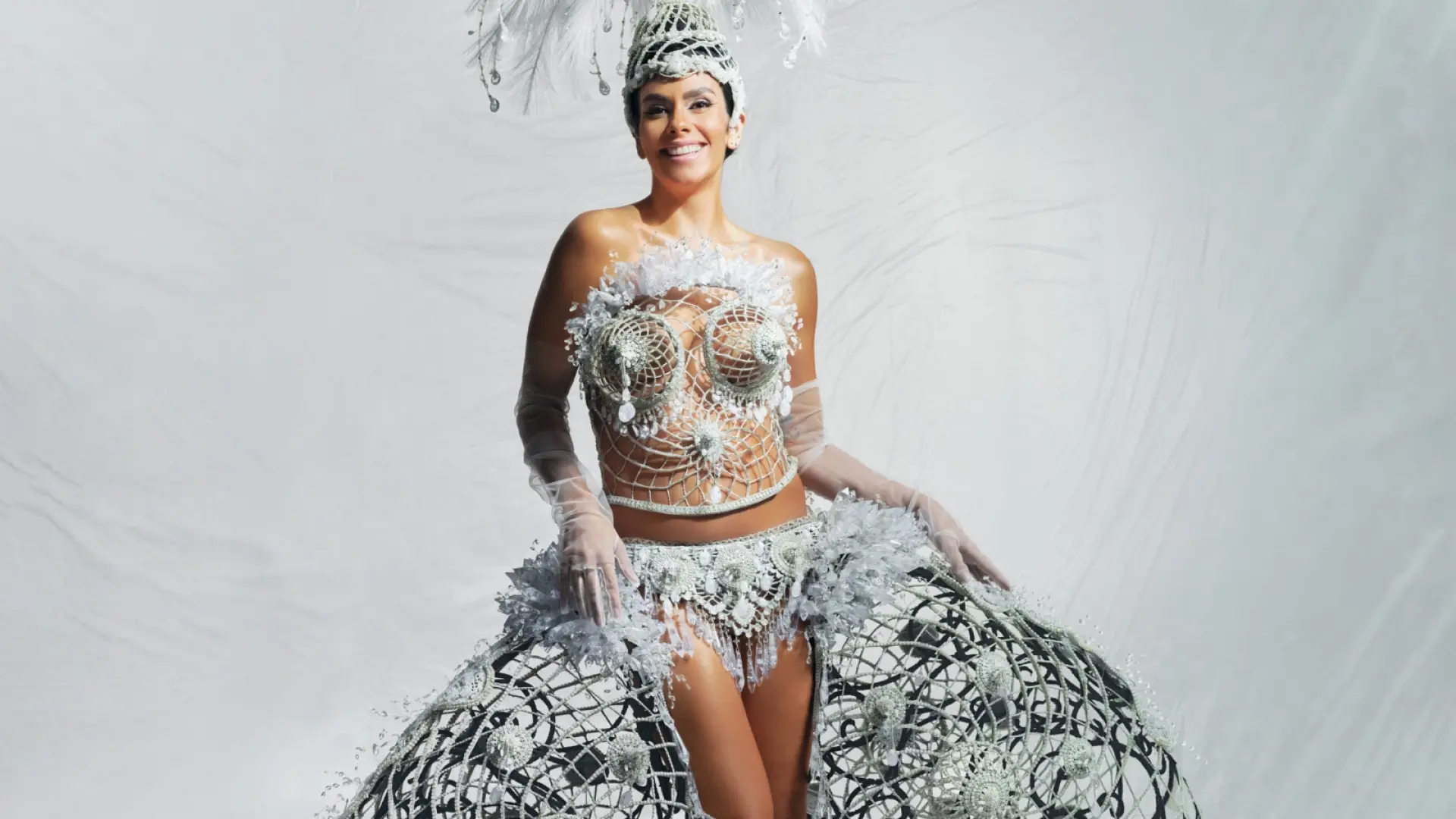 Así sería el vestido de Cristina Pedroche para las campanadas de este año, según la IA