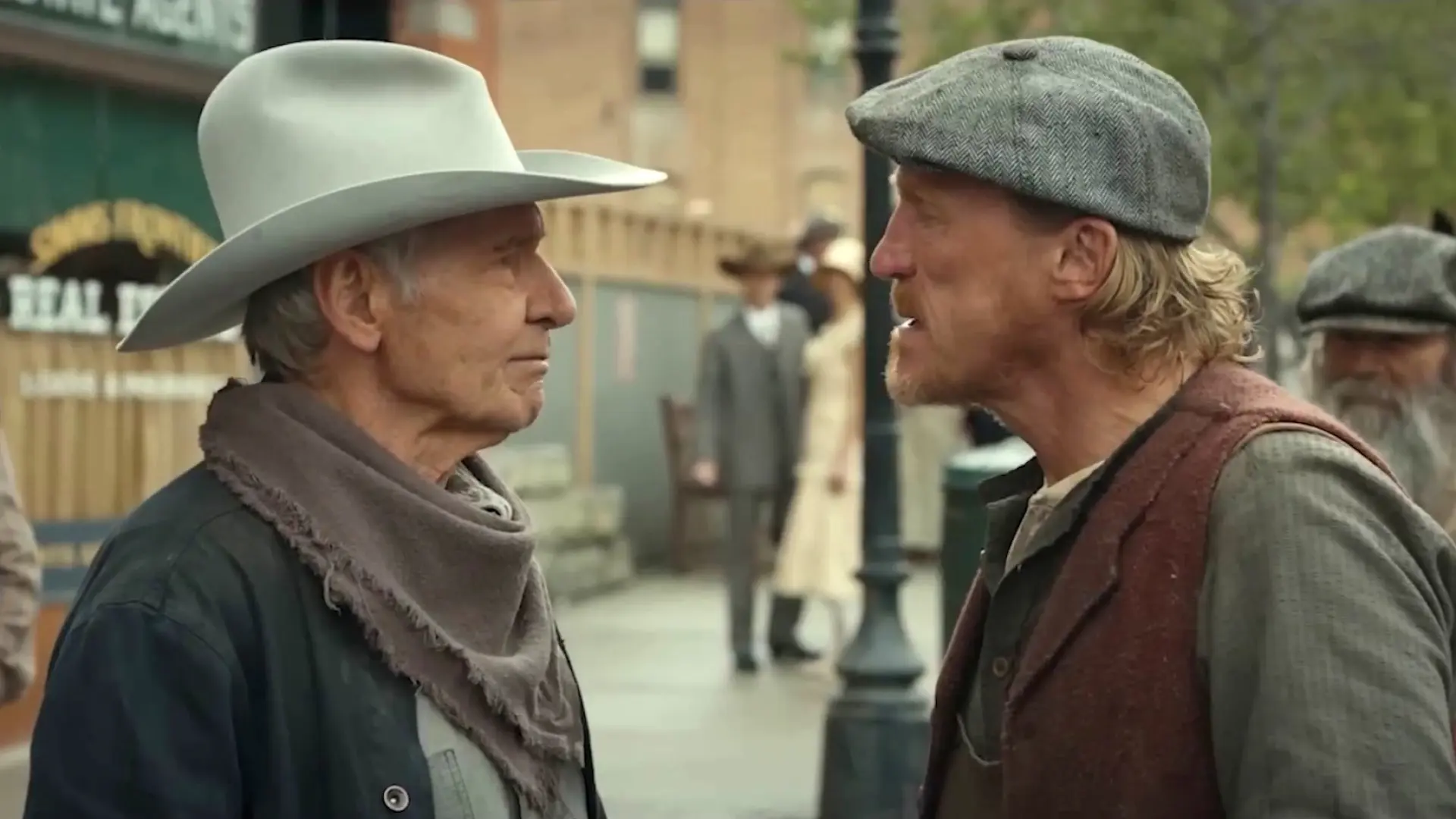 El creador de 'Yellowstone' desvela la principal diferencia entre las dos precuelas de su serie