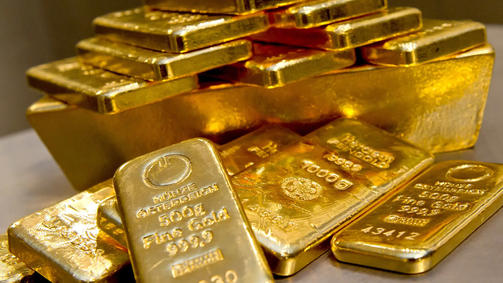El oro derriba un nuevo máximo histórico y alcanza los 3.600 dólares ante el esperado recorte de tipos en EEUU
