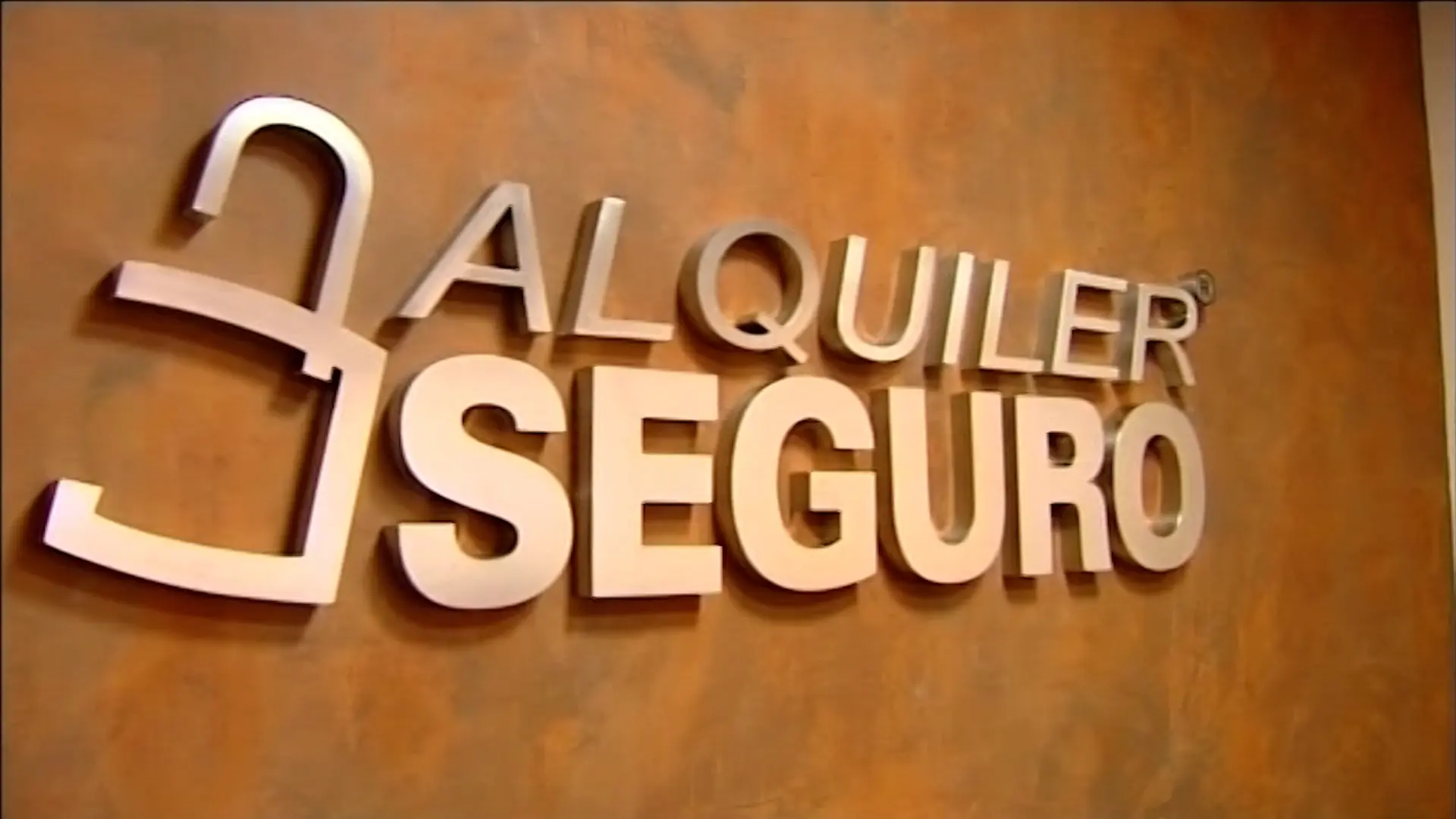 Генеральная секретариата по потреблению наказывает Alquiler Seguro