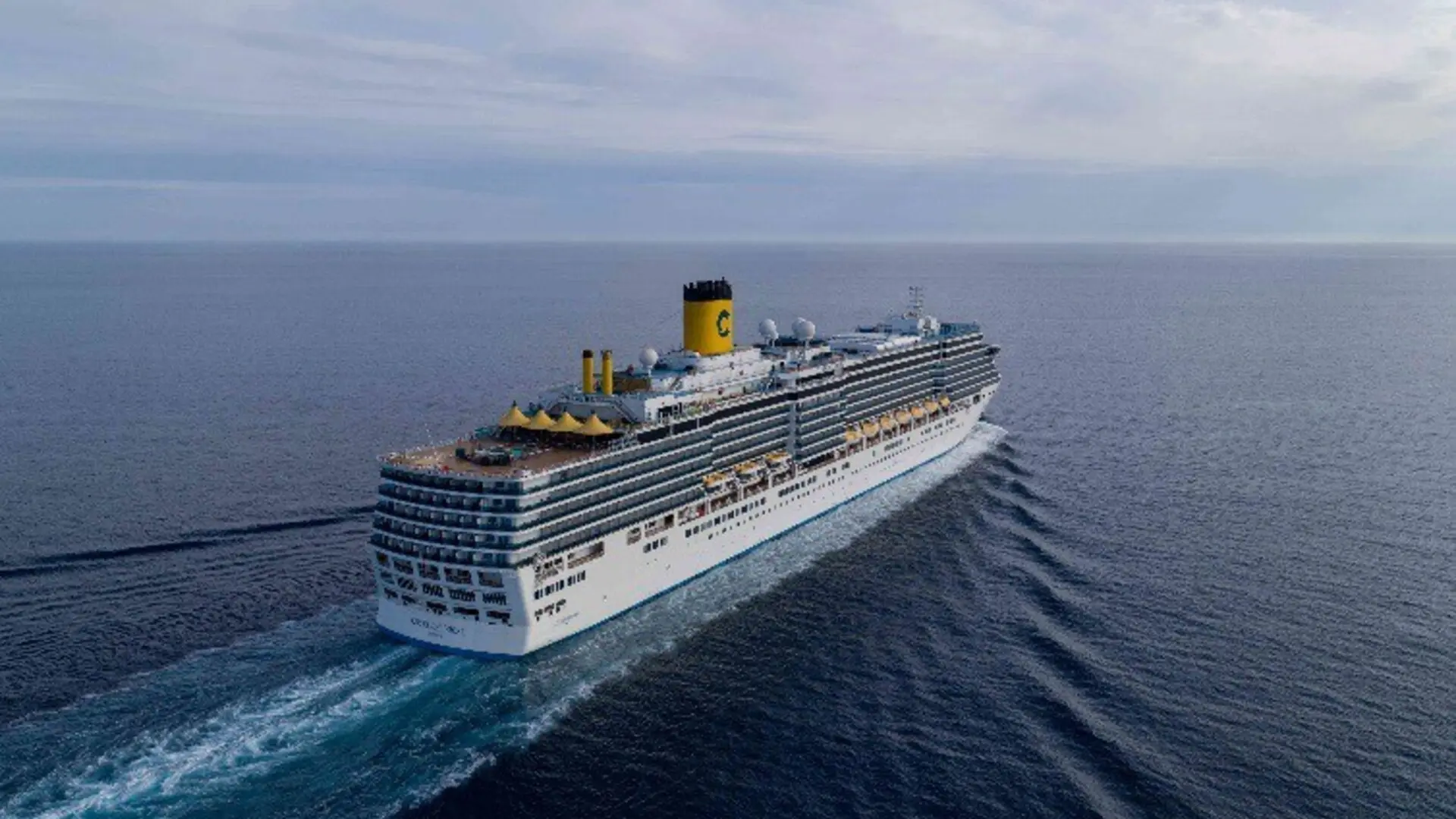 Esto es lo que ocurre en un crucero cuando muere a bordo un pasajero y cómo evitar que el resto se entere