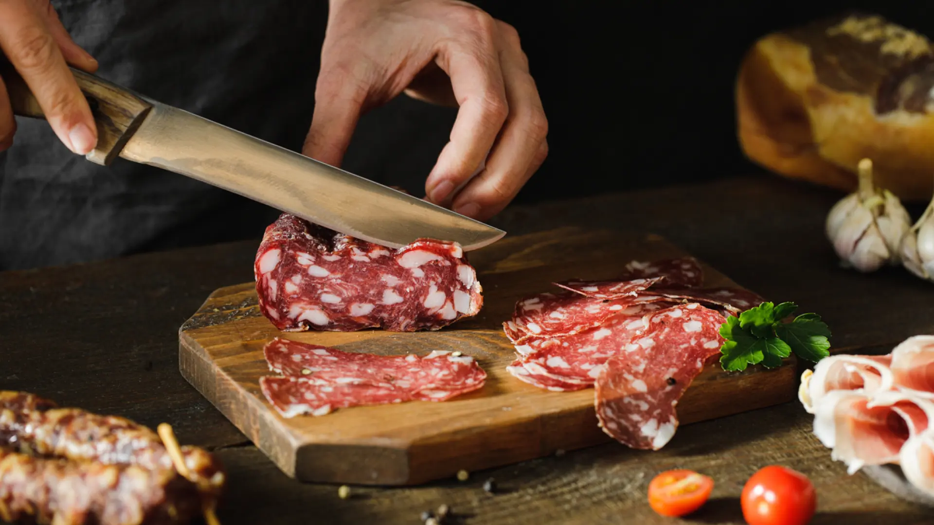 Manuel Viso, doctor experto en hematología: "Si en el envase pone fiambre, huye"