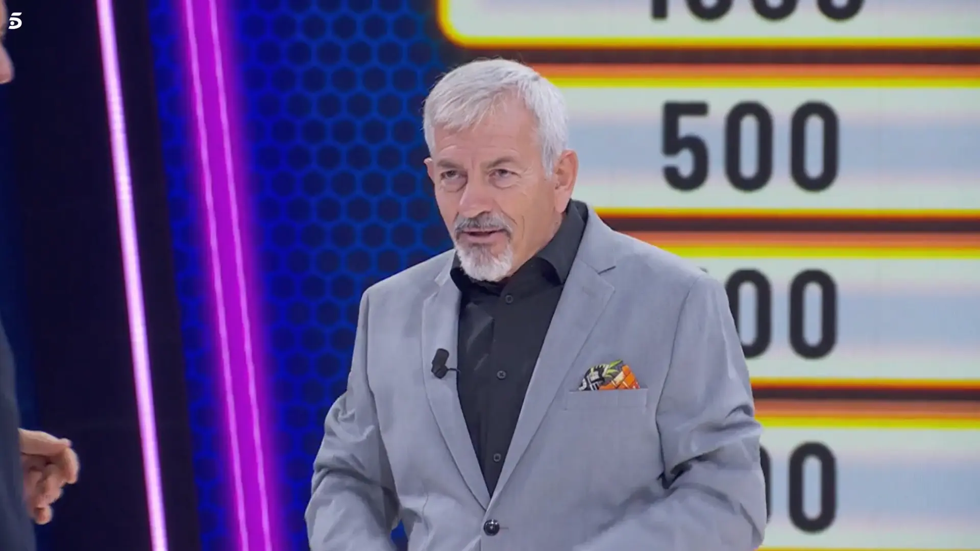 Carlos Sobera presentará 'Los 200: uno contra la masa', un concurso donde habrá que vencer a una inteligencia colectiva