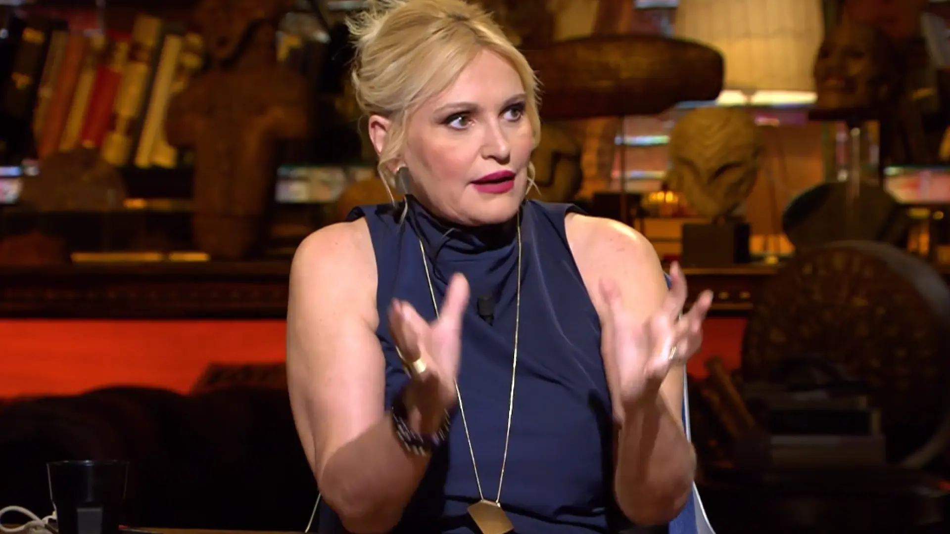 
         Ainhoa Arteta desvela su amistad personal con la reina Sofía: "He tomado café con ella en Zarzuela" 
    