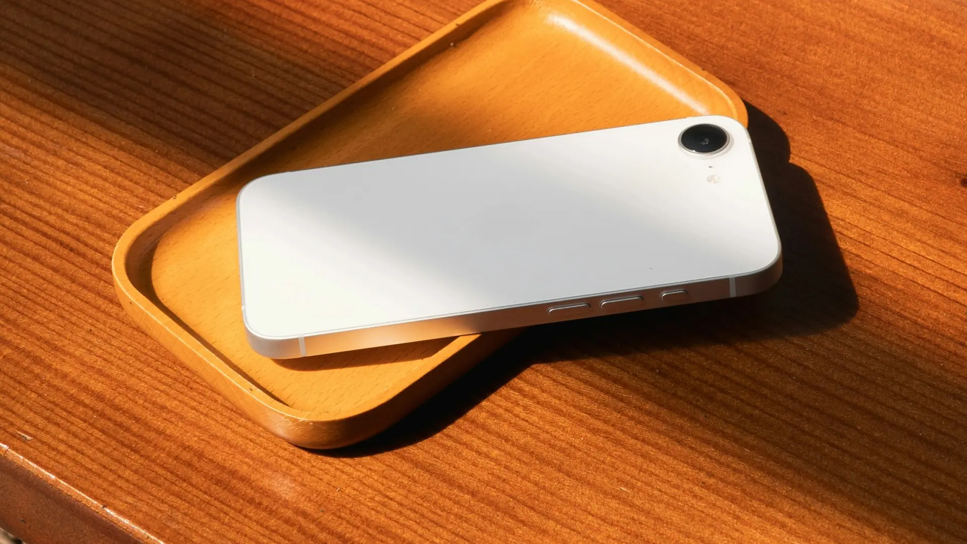 Olvida el iPhone 17: este modelo por menos de 600 euros es mucho más barato, y es nuevo