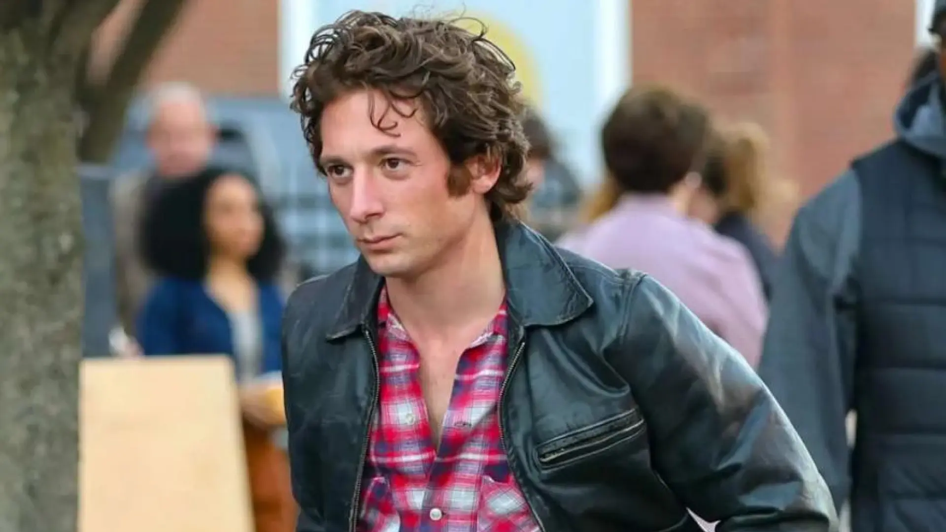'El Hormiguero' se queda sin Márquez, pero tendrá un invitado estrella: el actor Jeremy Allen White le sustituye
