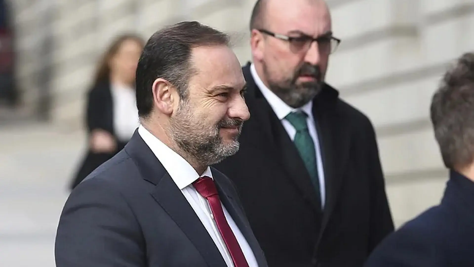La UCO localiza a otras tres mujeres cercanas a Ábalos a las que pagó 3.600 euros vía Koldo