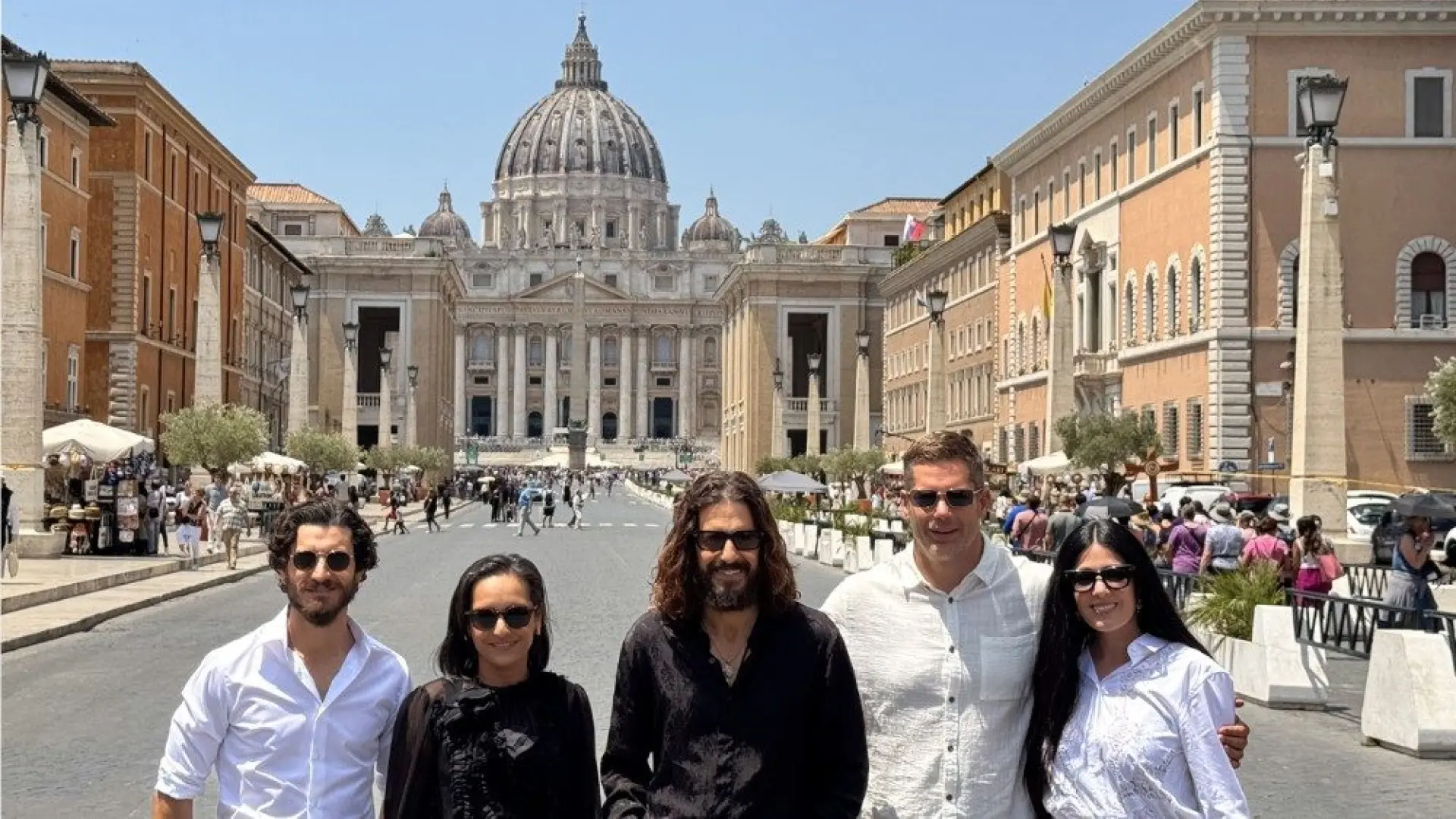 
         'The Chosen' detiene el rodaje de la sexta temporada para acudir al Vaticano: "Un honor" 
    
