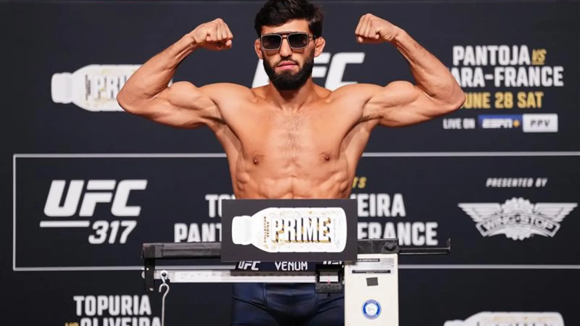 UFC despeja el futuro del próximo combate de Ilia Topuria: Arman Tsarukyan se enfrentará a Dan Hooker en noviembre