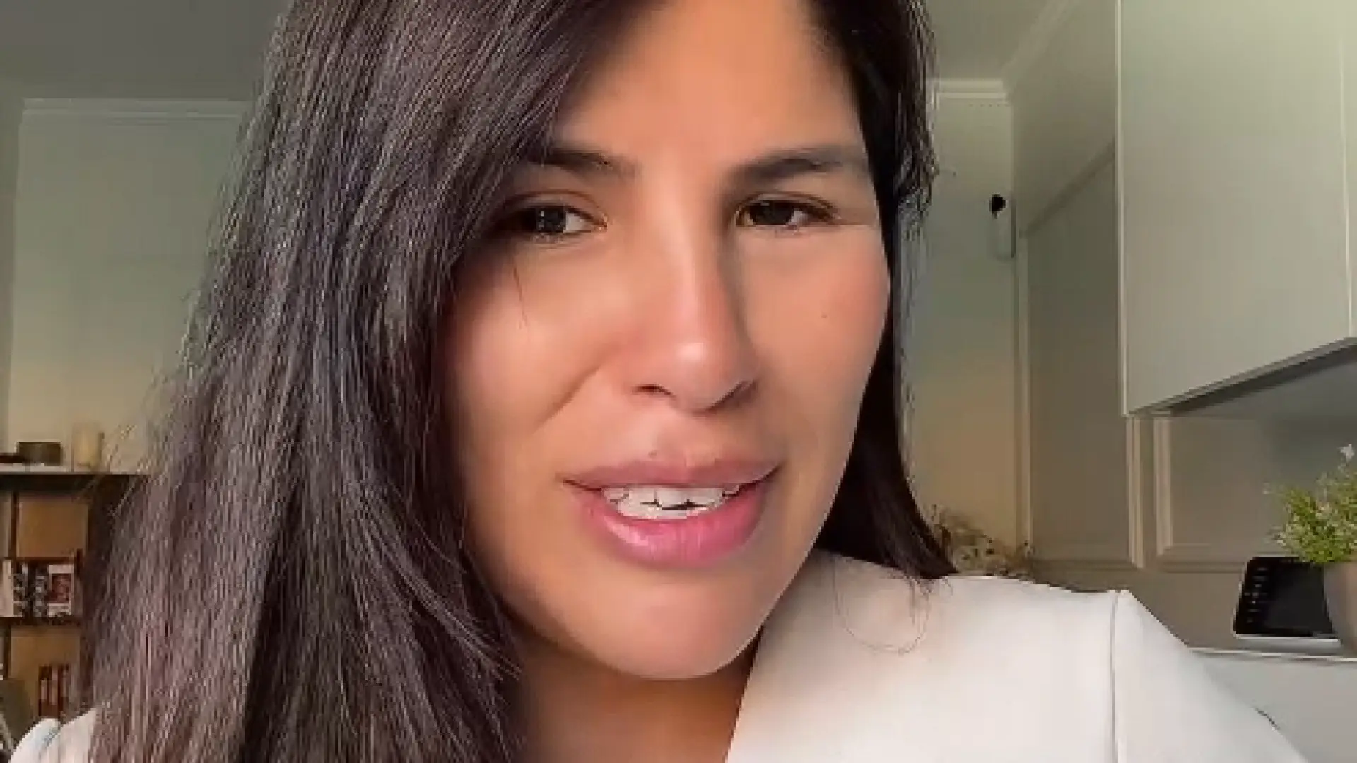 
         Isa Pantoja se somete a una operación estética tras dar a luz a su segundo hijo: "No estoy contenta con el tamaño, es muy grande" 
    