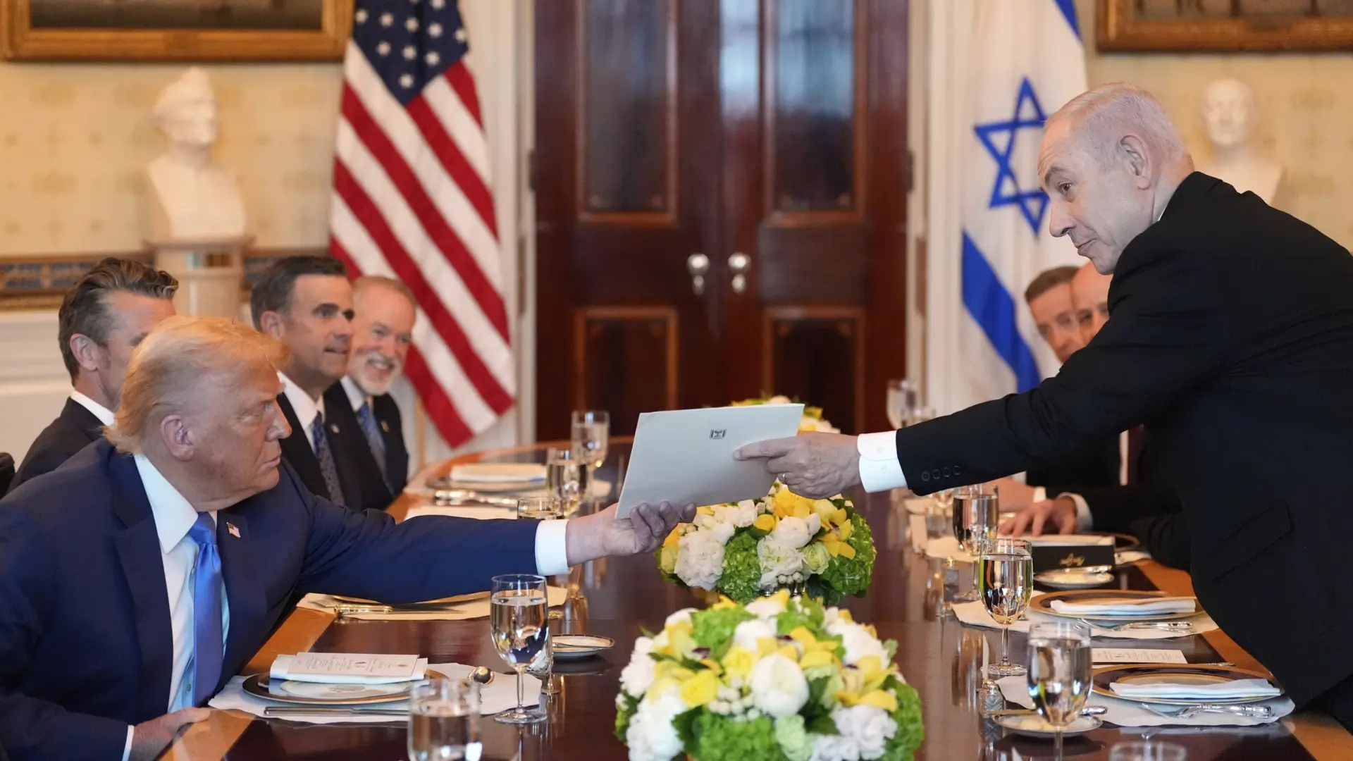 Trump, sobre Netanyahu, por sus acciones en Gaza: "Me está jodiendo"