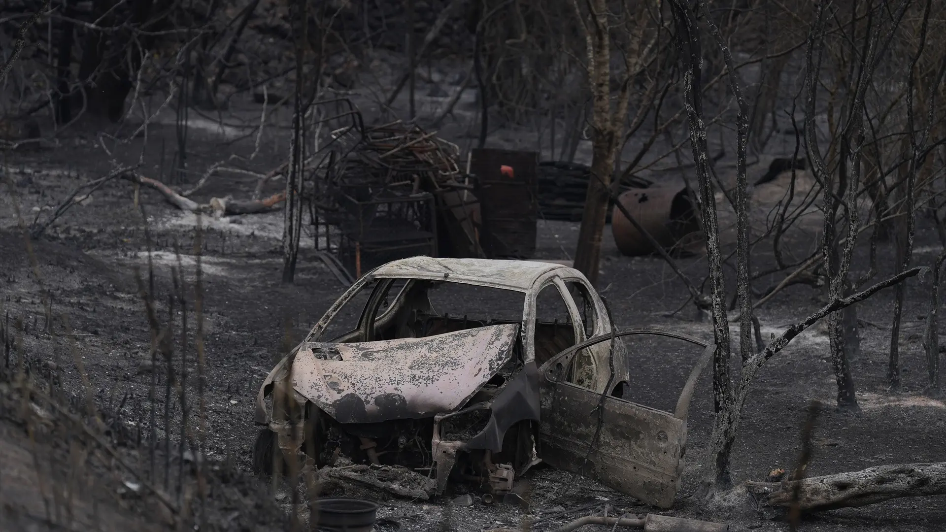 Denuncian a una persona por originar el incendio de Paüls en el que perdió la vida un bombero