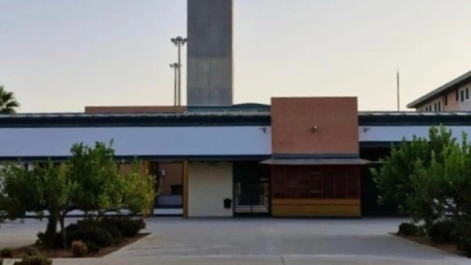 Un interno muerde y rompe dos costillas a un funcionario de la cárcel de Morón