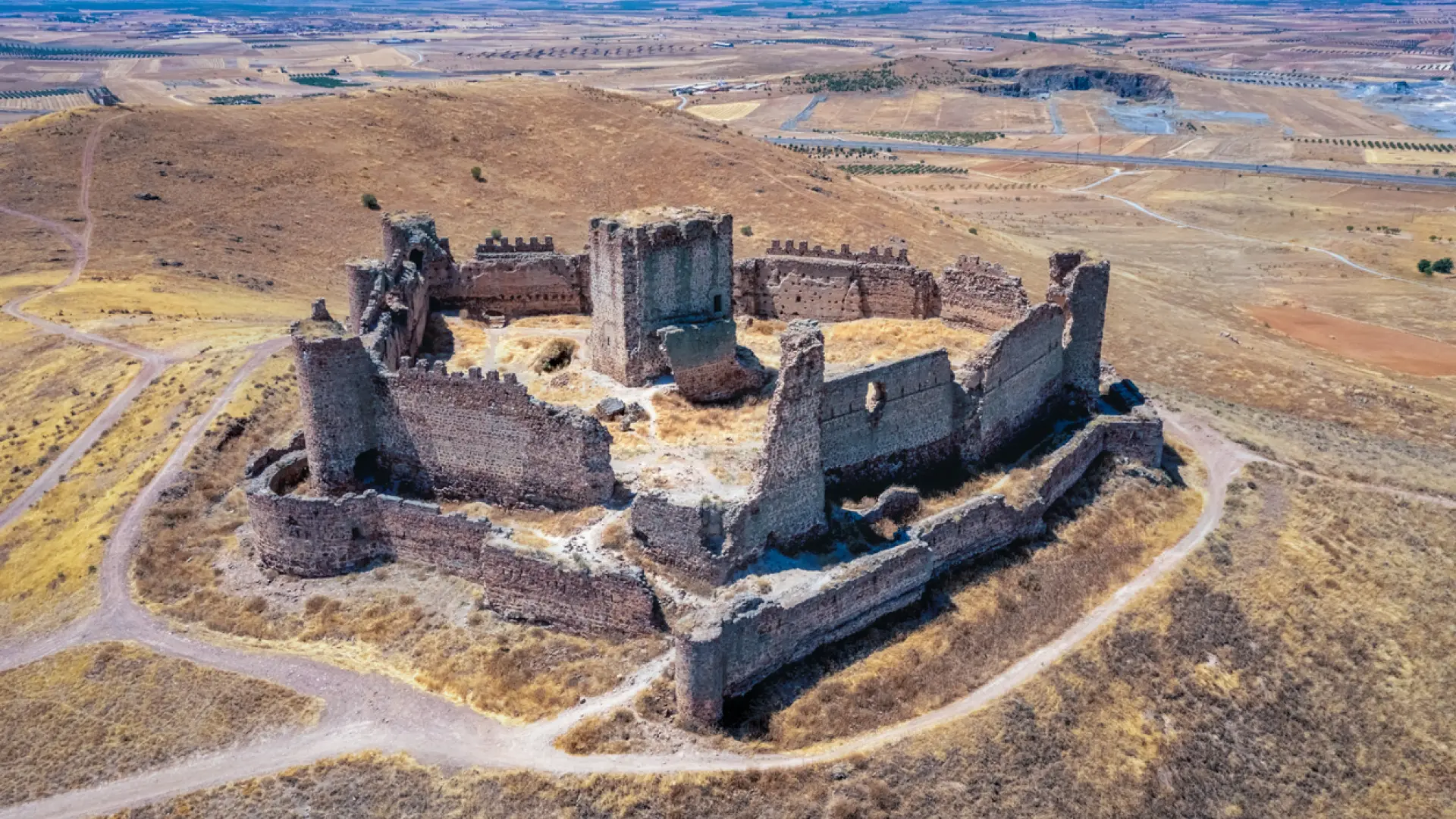 El castillo de Toledo que es una joya oculta de la historia medieval de Castilla-La Mancha