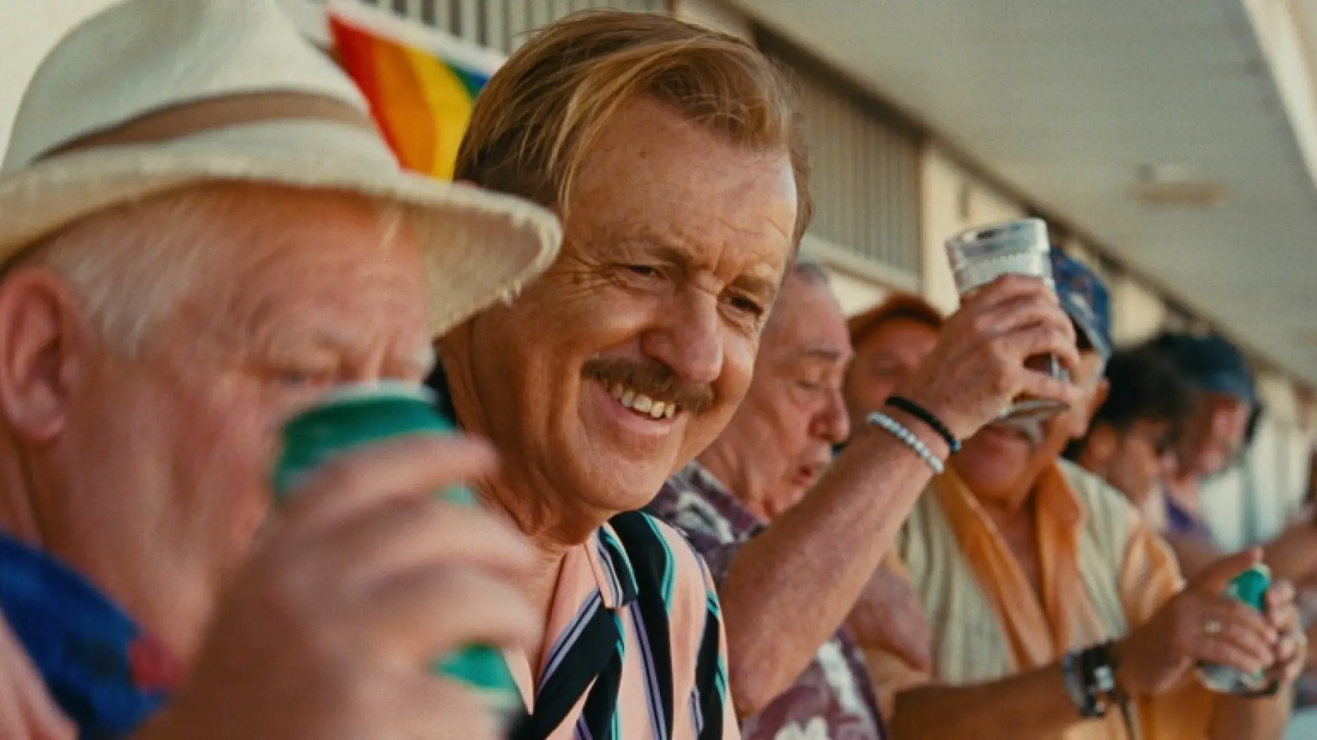 'Maspalomas': la película sobre los peligros del cruising pasados los 70 de los Moriarti que vuela libre en el Festival de San Sebastián