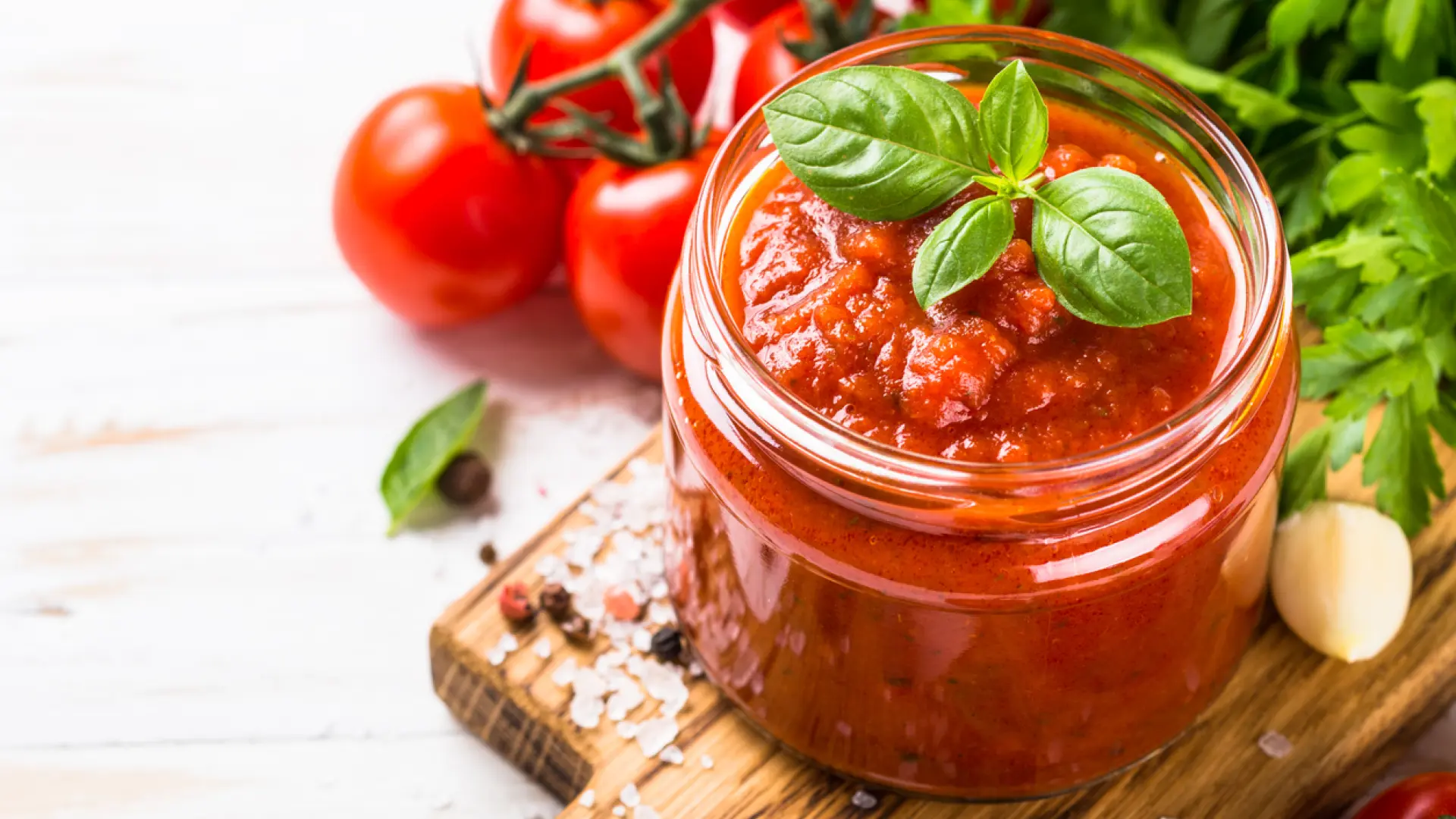 Todo lo que debes saber para escoger la mejor salsa de tomate en el súper, según una nutricionista