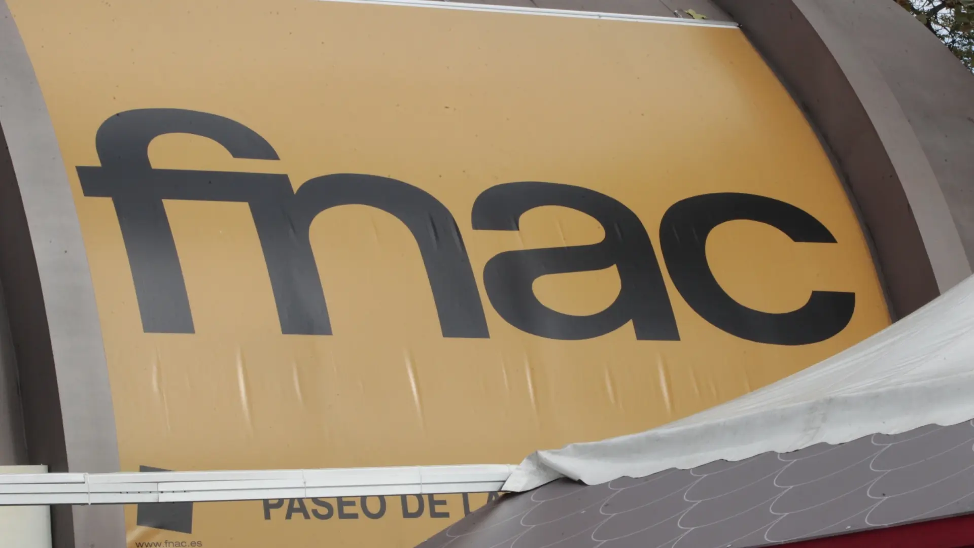 Fnac inaugura su nueva tienda de Barcelona con una gran fiesta este jueves: firmas de libros y música en directo