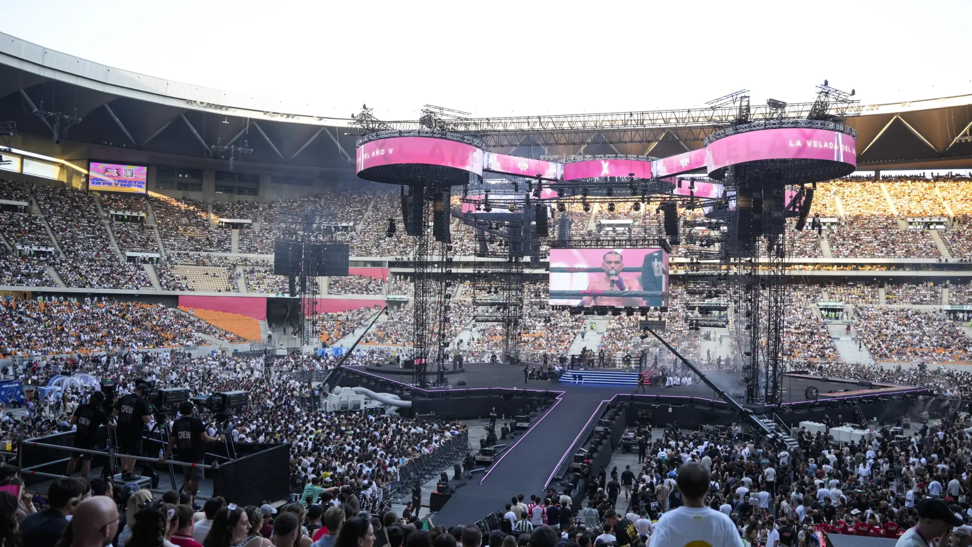 Ibai vuelve a hacerlo con 'La Velada 5': récord en Twitch y 80.000 personas en La Cartuja