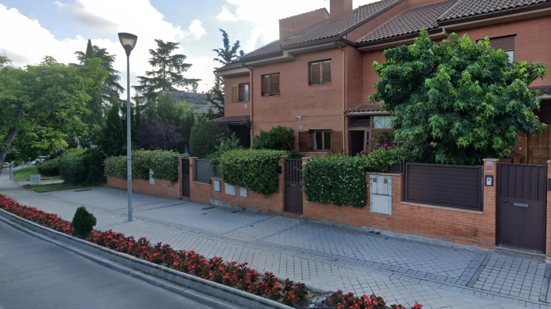 Pozuelo de Alarcón repite como el municipio con la renta media más alta y doce de los quince con la más baja están en Andalucía