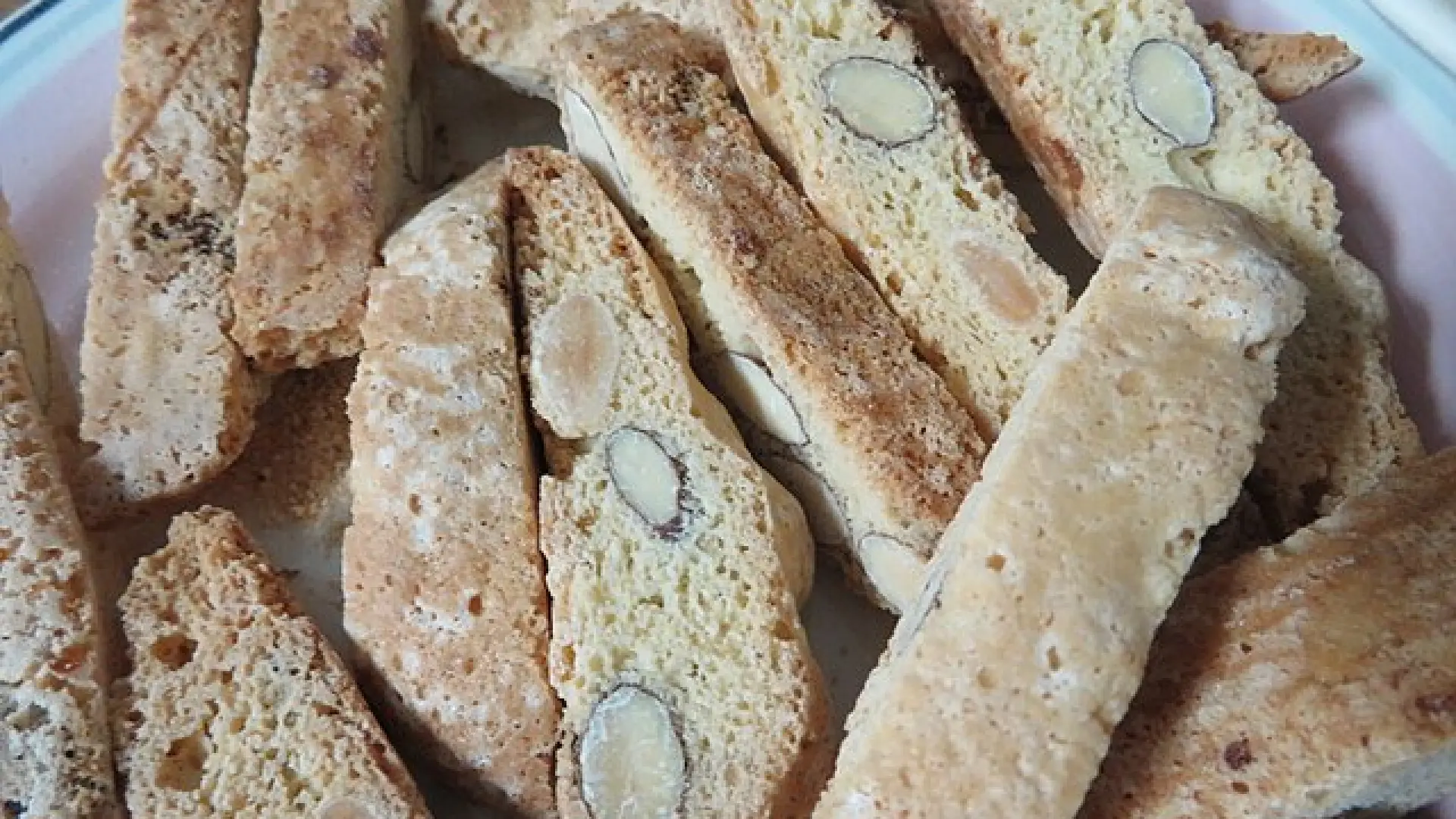 La forma más fácil y rápida de hacer rosegones de almendras