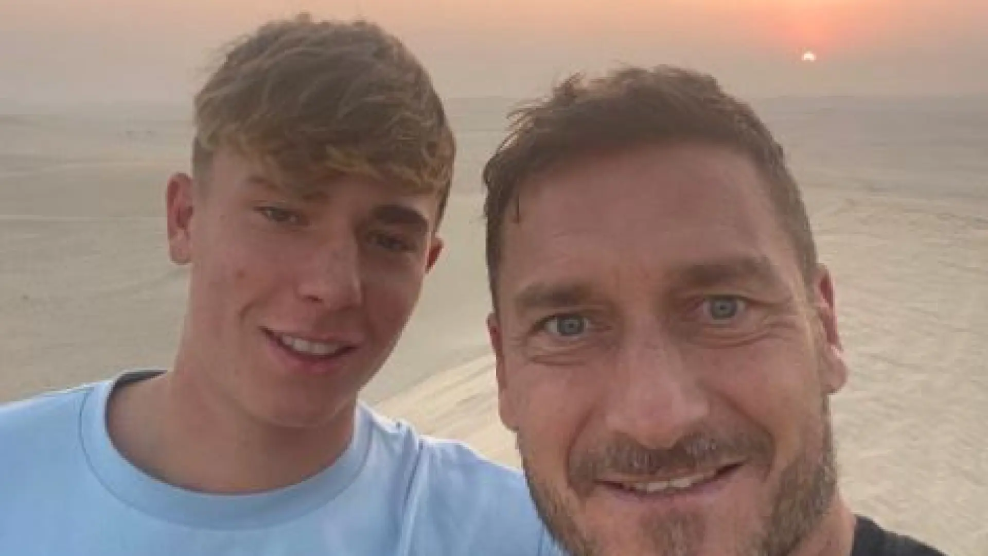 Totti Jr. sucumbe a la presión de las expectativas y deja el fútbol a los 19 años: "Ser hijo de Totti influyó" thumbnail