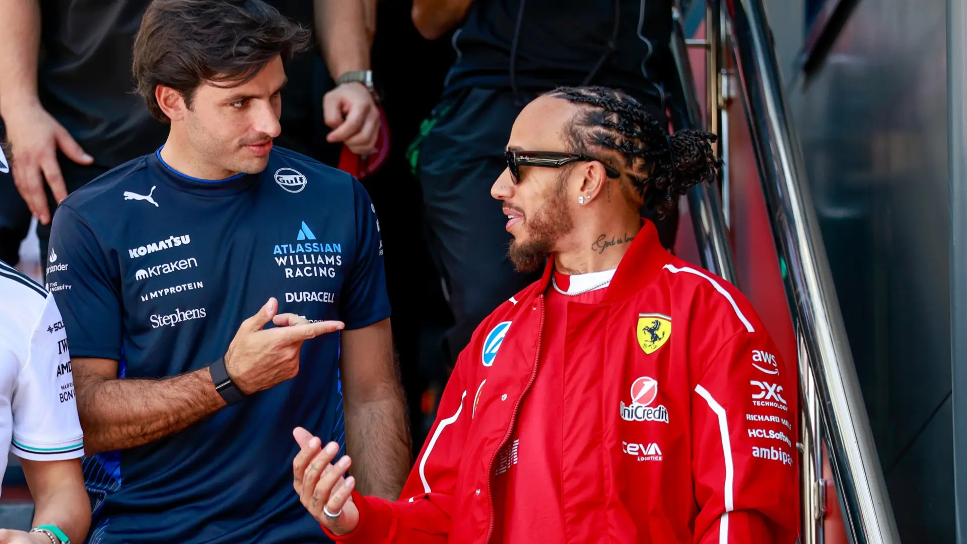 El expiloto Johnny Herbert apunta a un nuevo cambio entre Sainz y Hamilton en Ferrari: 