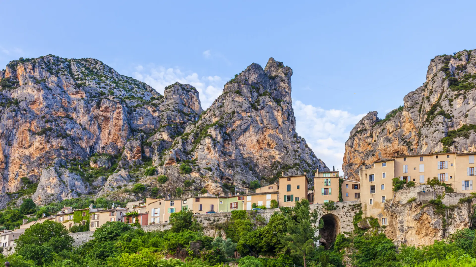 La ruta definitiva por la Provenza: pueblos idílicos, naturaleza de ensueño y campos de lavanda