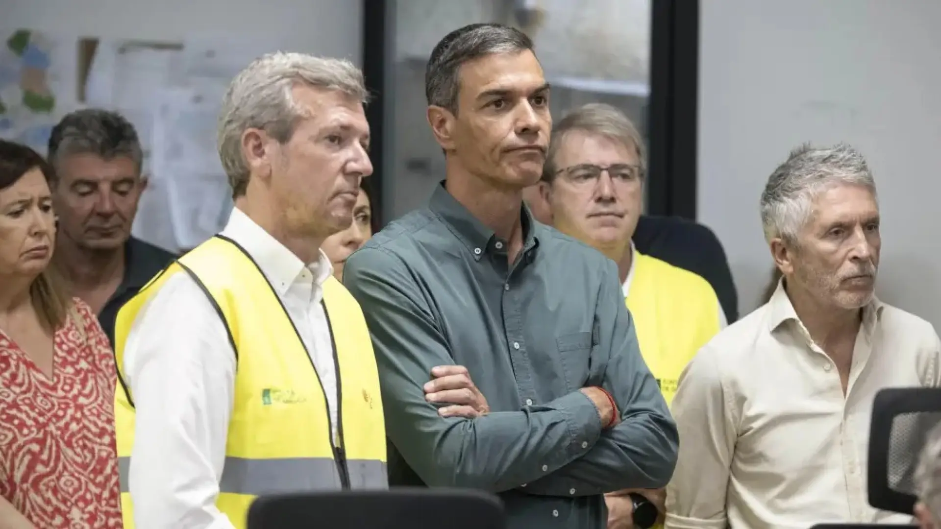 La pandemia, el volcán de La Palma, la DANA y ahora los incendios: las catástrofes afloran la batalla competencial entre el PSOE y el PP