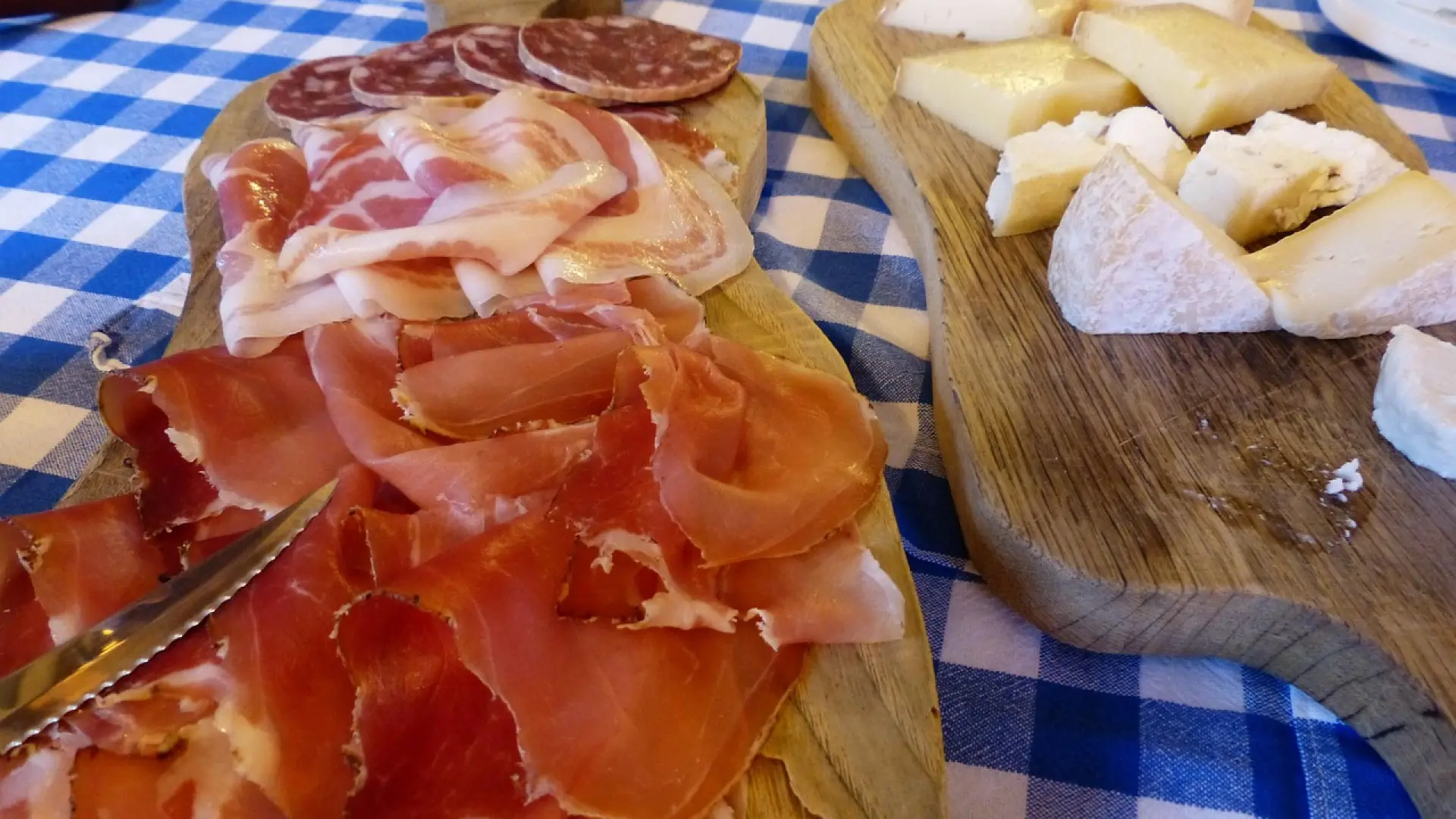 Los cinco alimentos que pueden hacer que te sientas "cansado todo el tiempo", según expertos