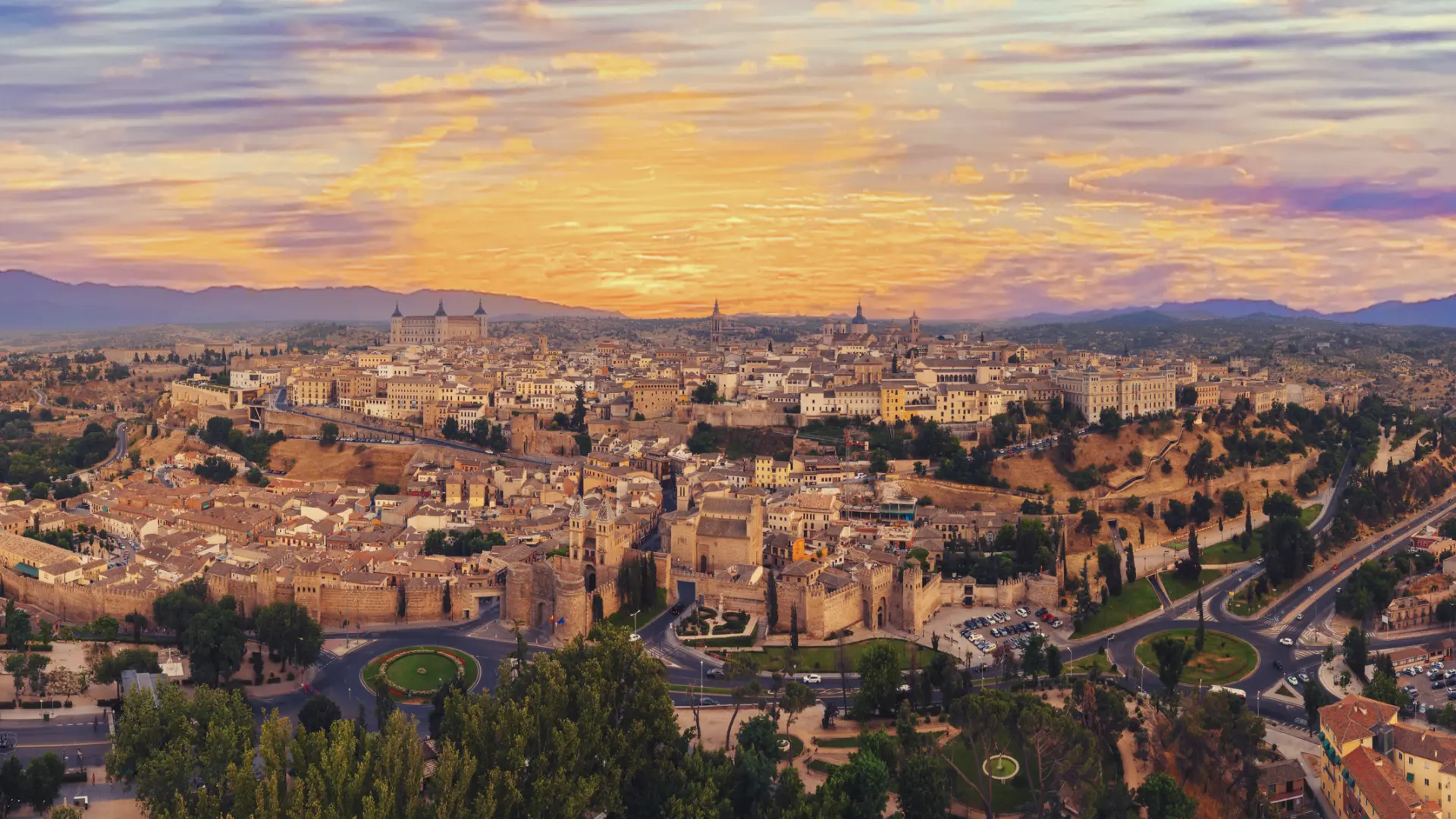 Las ciudades también tienen preciosos atardeceres y estos son los que no te puedes perder