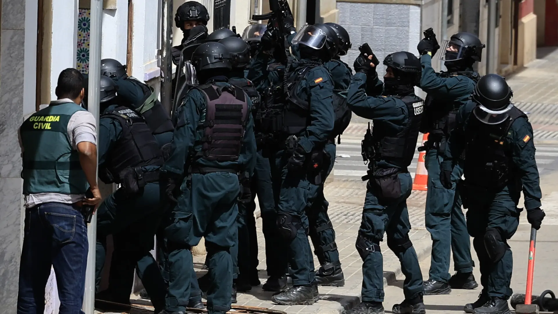 Se entrega a la Guardia Civil Pedro, 'El Mexicano', el sospechoso del tiroteo de Alfafar