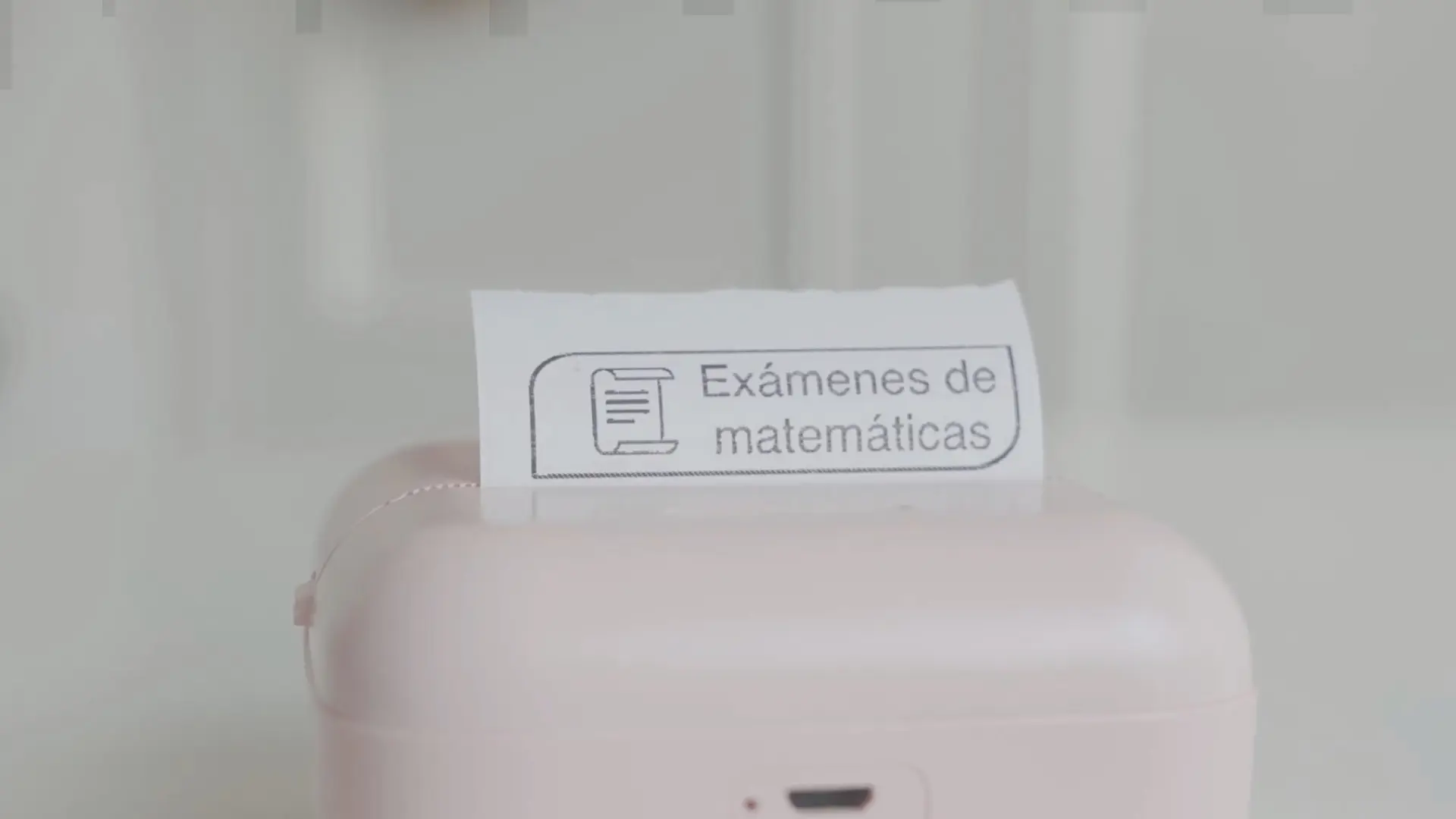 La impresora portátil viral de TikTok para estudiantes: cabe en el bolsillo y cuesta solo 12 euros