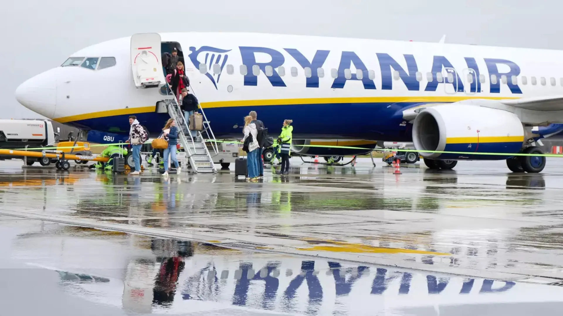 "Nos aísla aún más": la España regional teme un duro revés al turismo y al empleo por los recortes de Ryanair