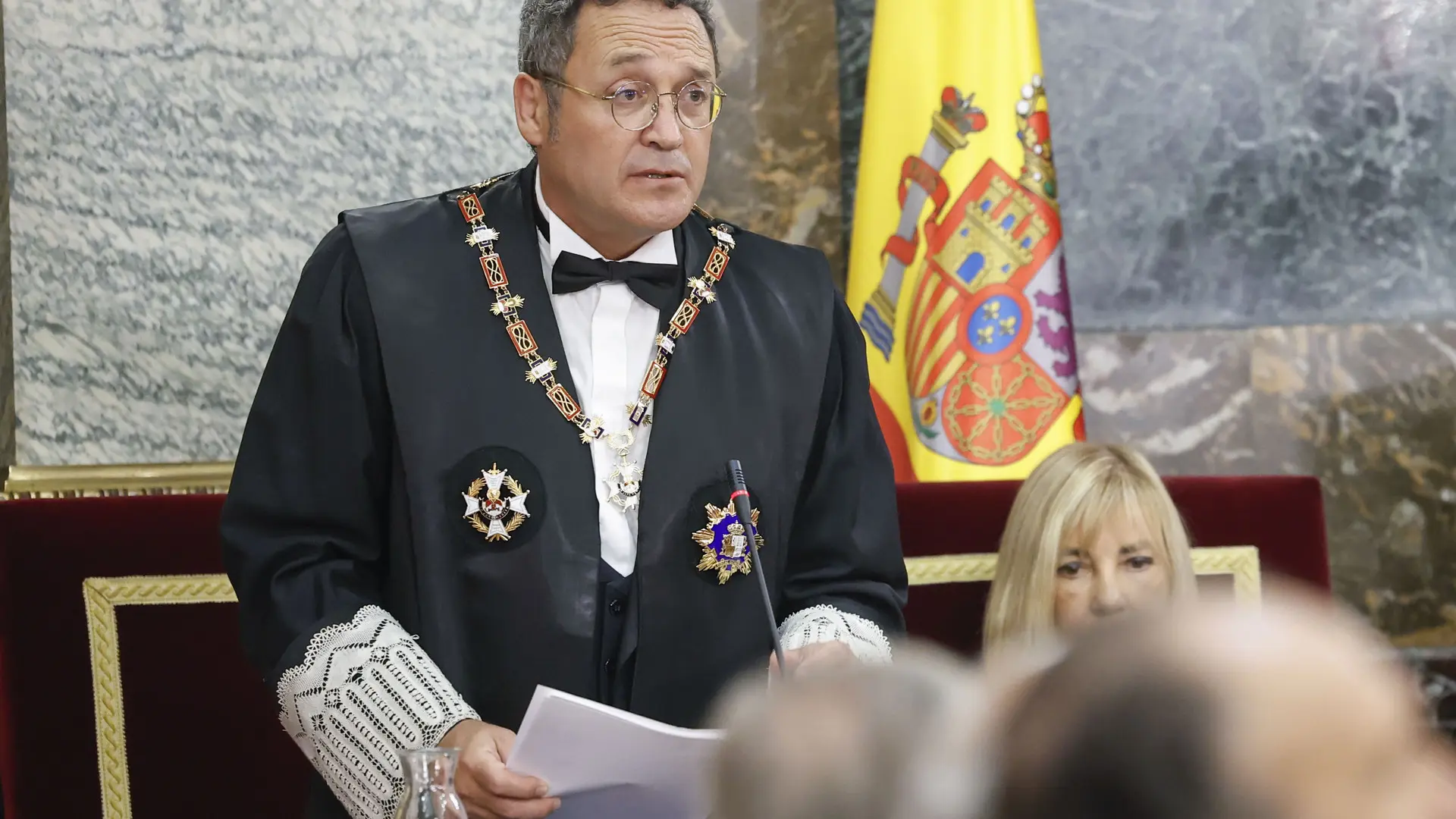 El PP critica que García Ortiz hablase a los jueces con "un pie en el banquillo" y el PSOE llama "hooligan" a Feijóo por su ausencia