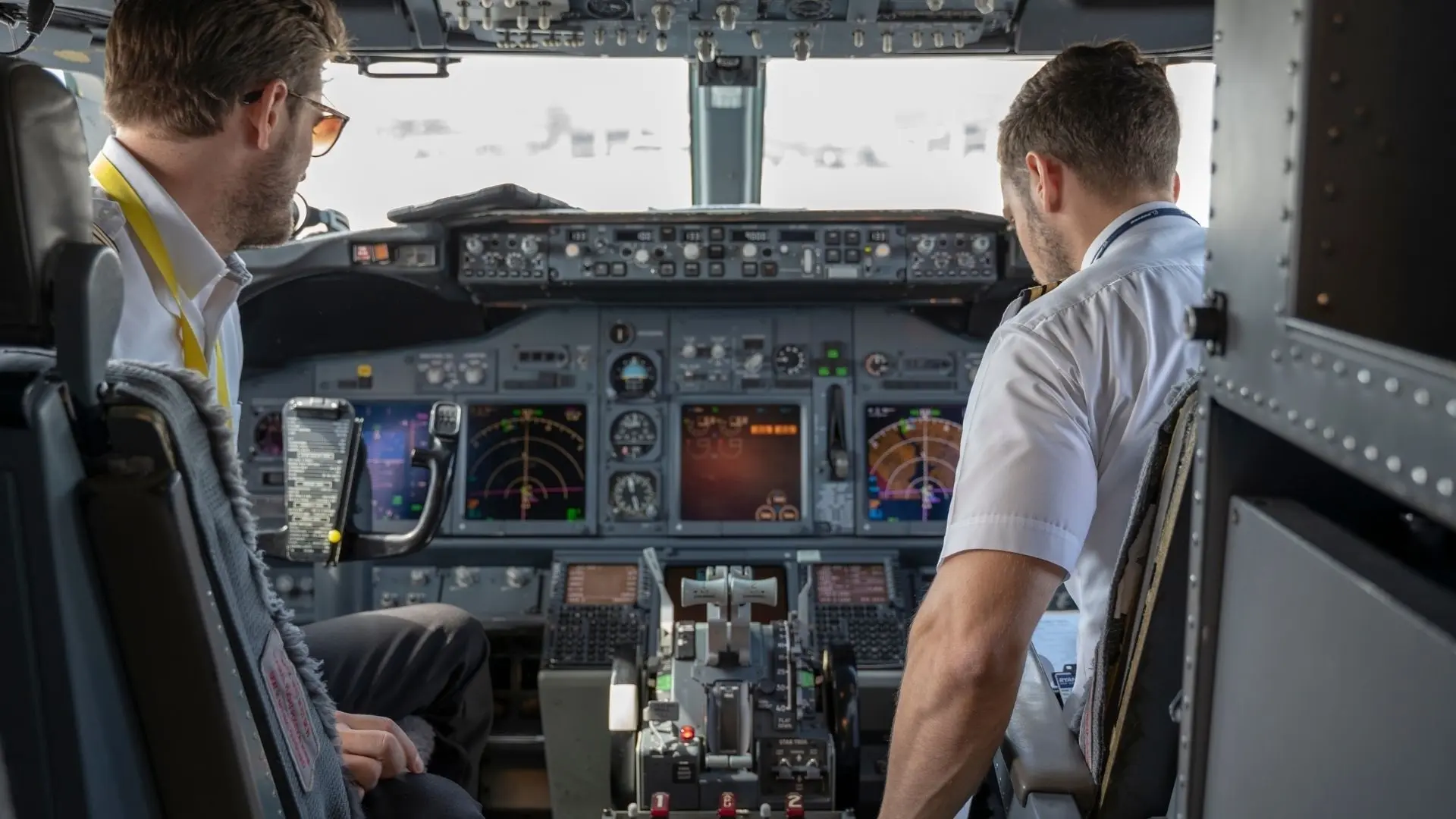 Los pilotos exigen a Aena y Ryanair una "negociación serena" para evitar conflictos en su "batalla de egos"