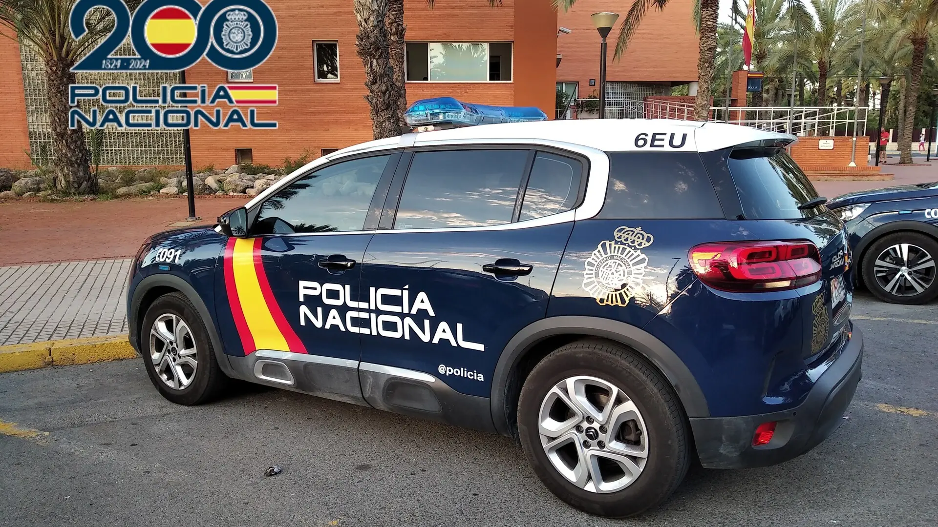 Detenidos dos hombres en Elche acusados de maniatar y apuñalar a otro