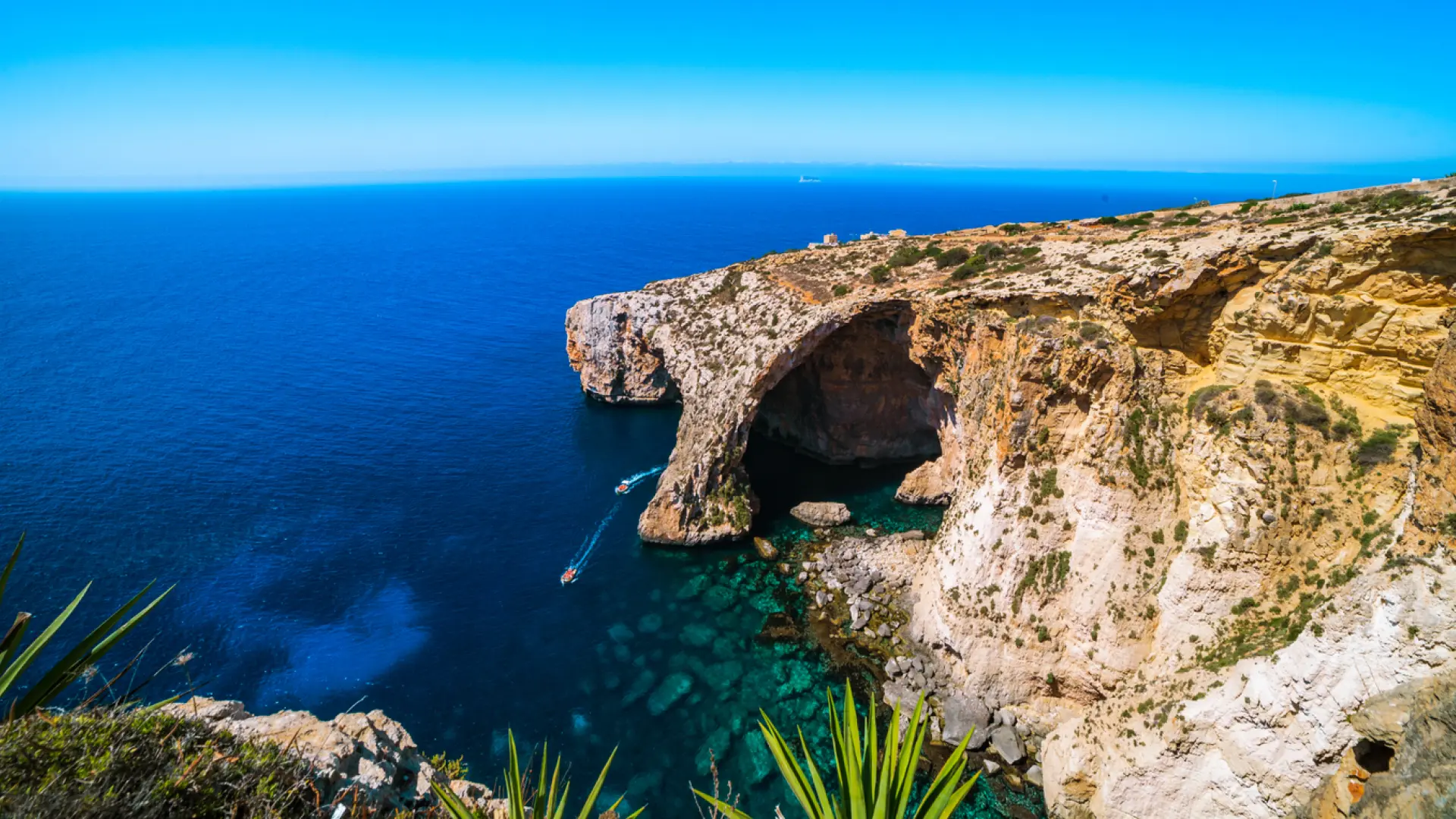 De Madeira a Malta: 5 escapadas para despedir el verano