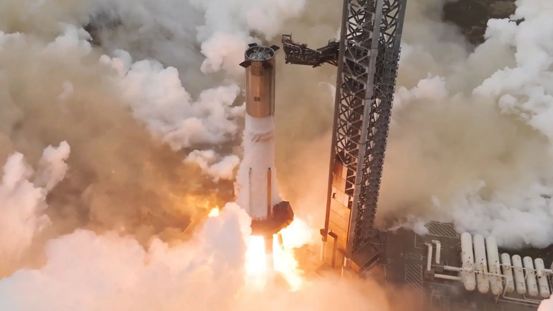 El megacohete de Elon Musk está listo para otro vuelo: Starship enciende sus motores